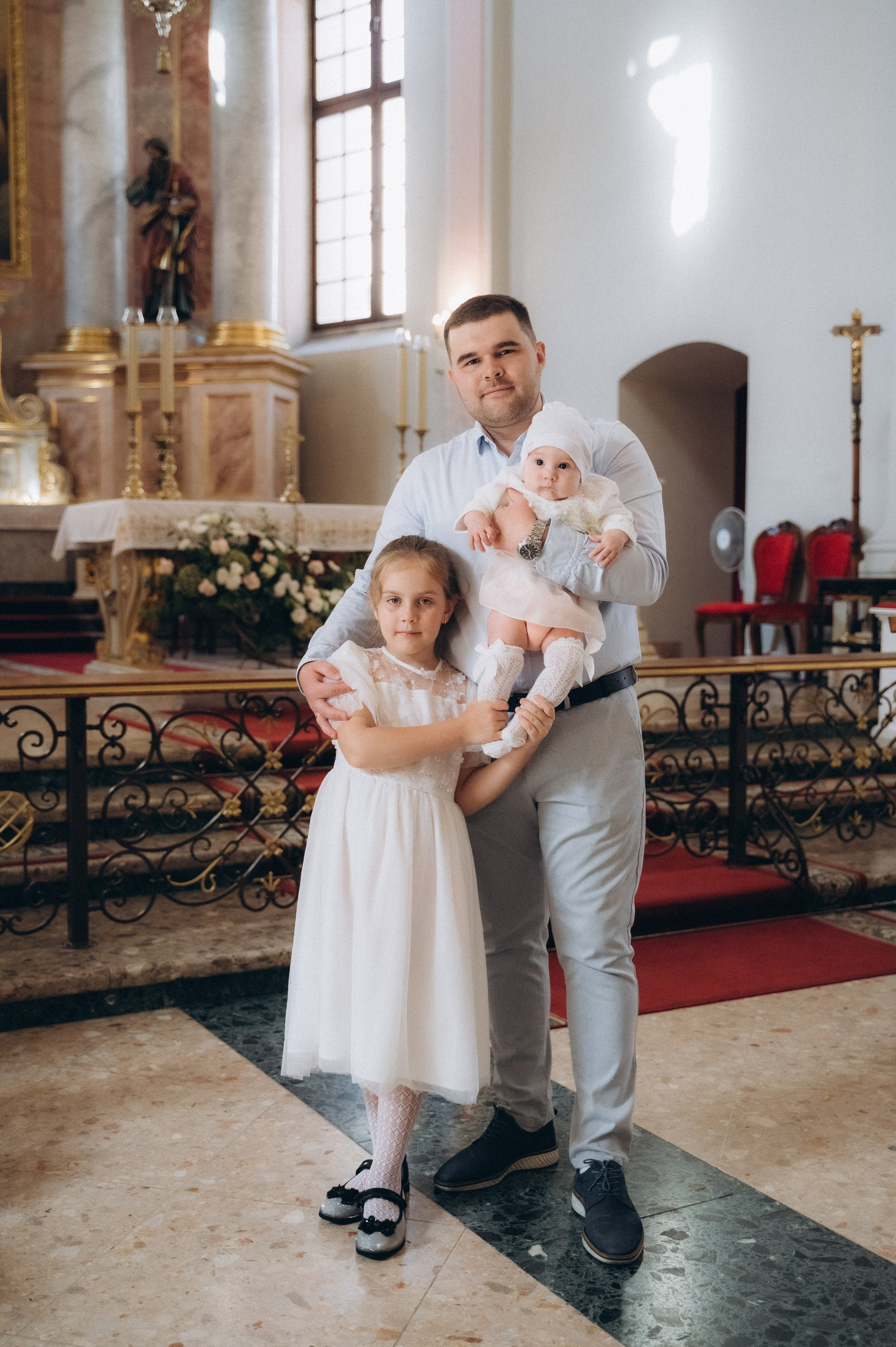 Крещение Василисы Архикафедральный костел Имени Пресвятой Девы Марии. Семейный фотограф в Минске Дарья Дреко