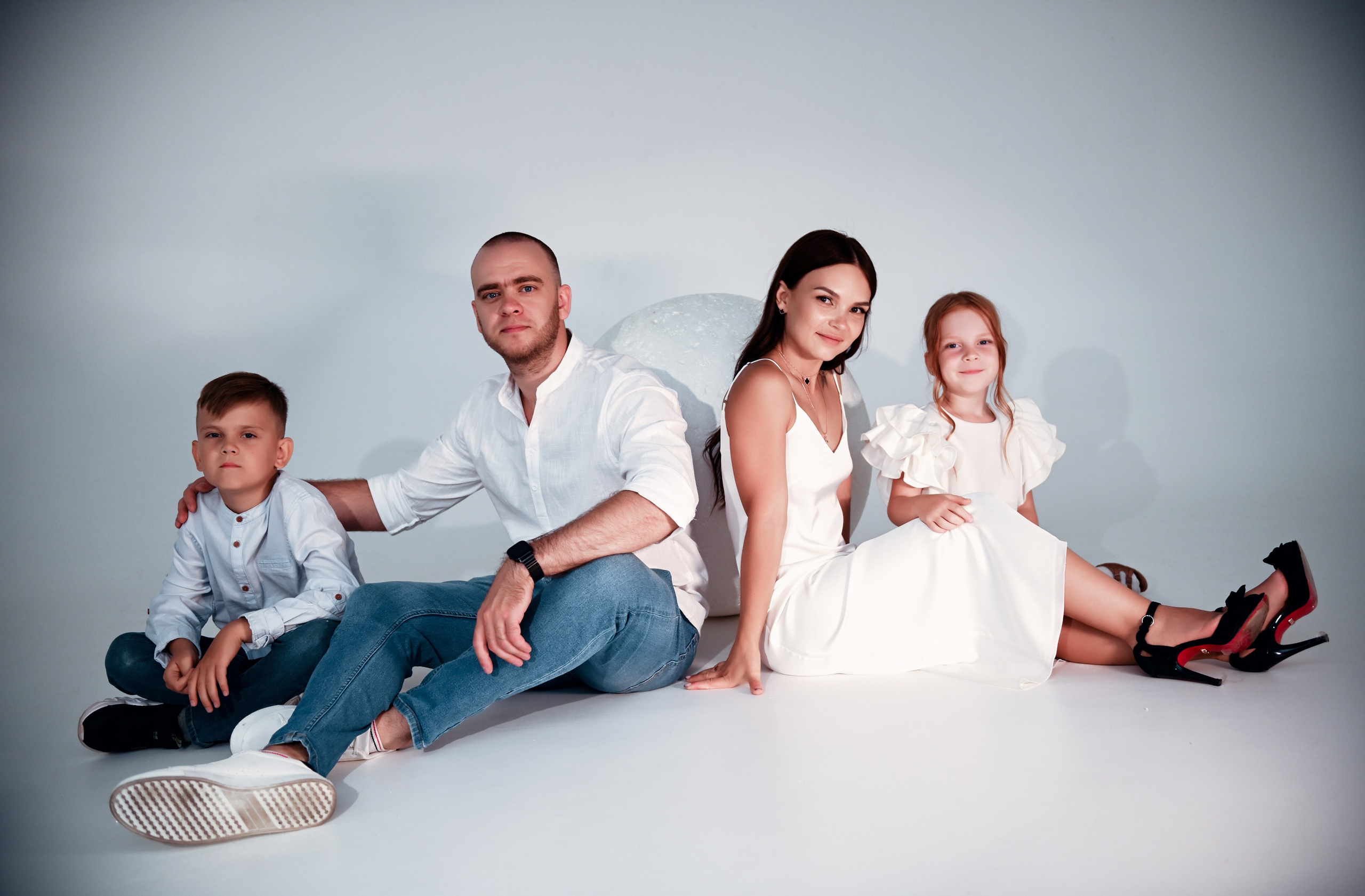 Семейная фотосессия. Свадебный, семейный, детский, контент фотограф в Омске Максим Ильин