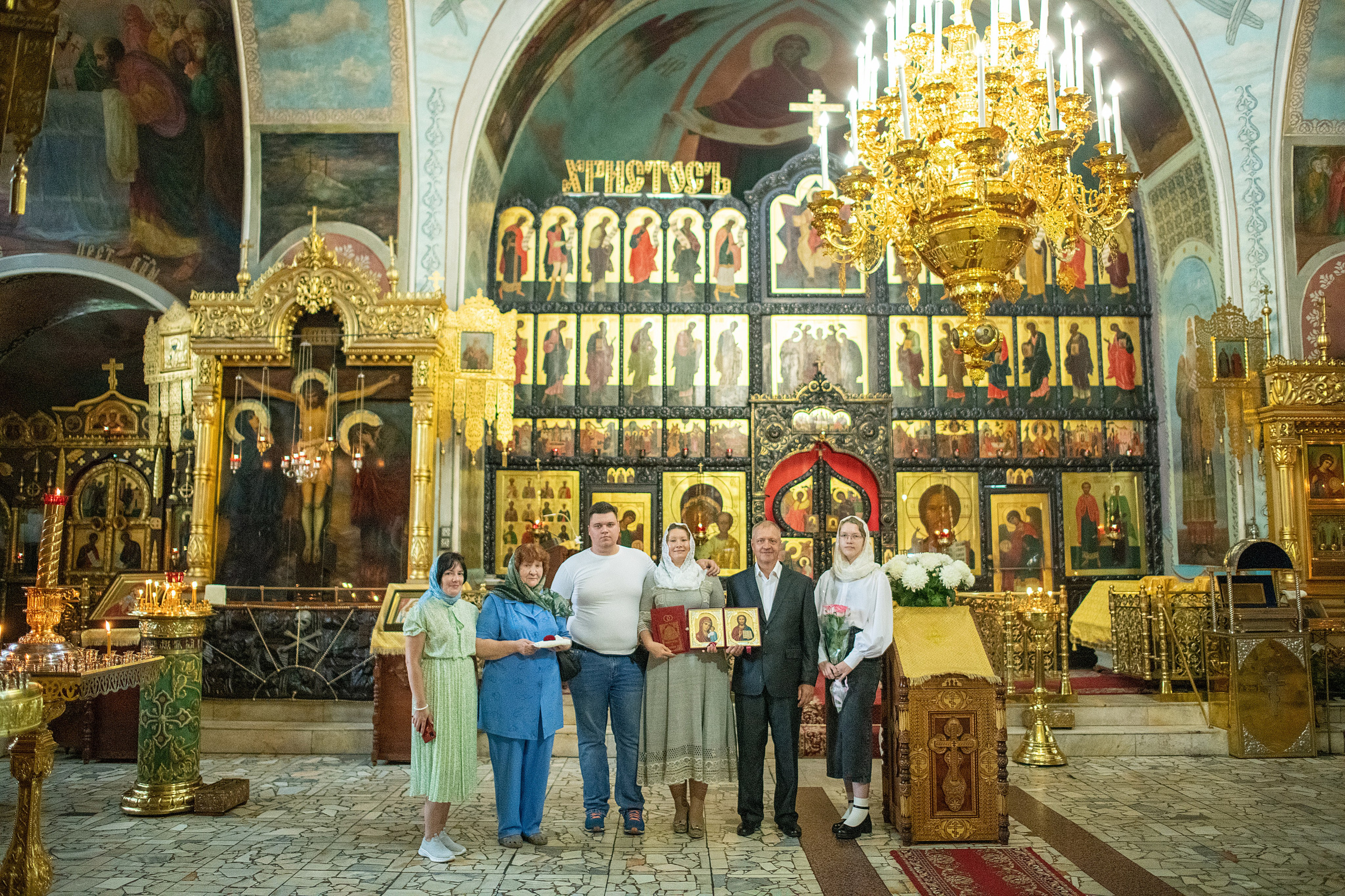 Венчание Натальи и Виктора в Храме Адриана и Натальи в Бабушкине. Фотограф Крещения и Венчания в Москве и МО