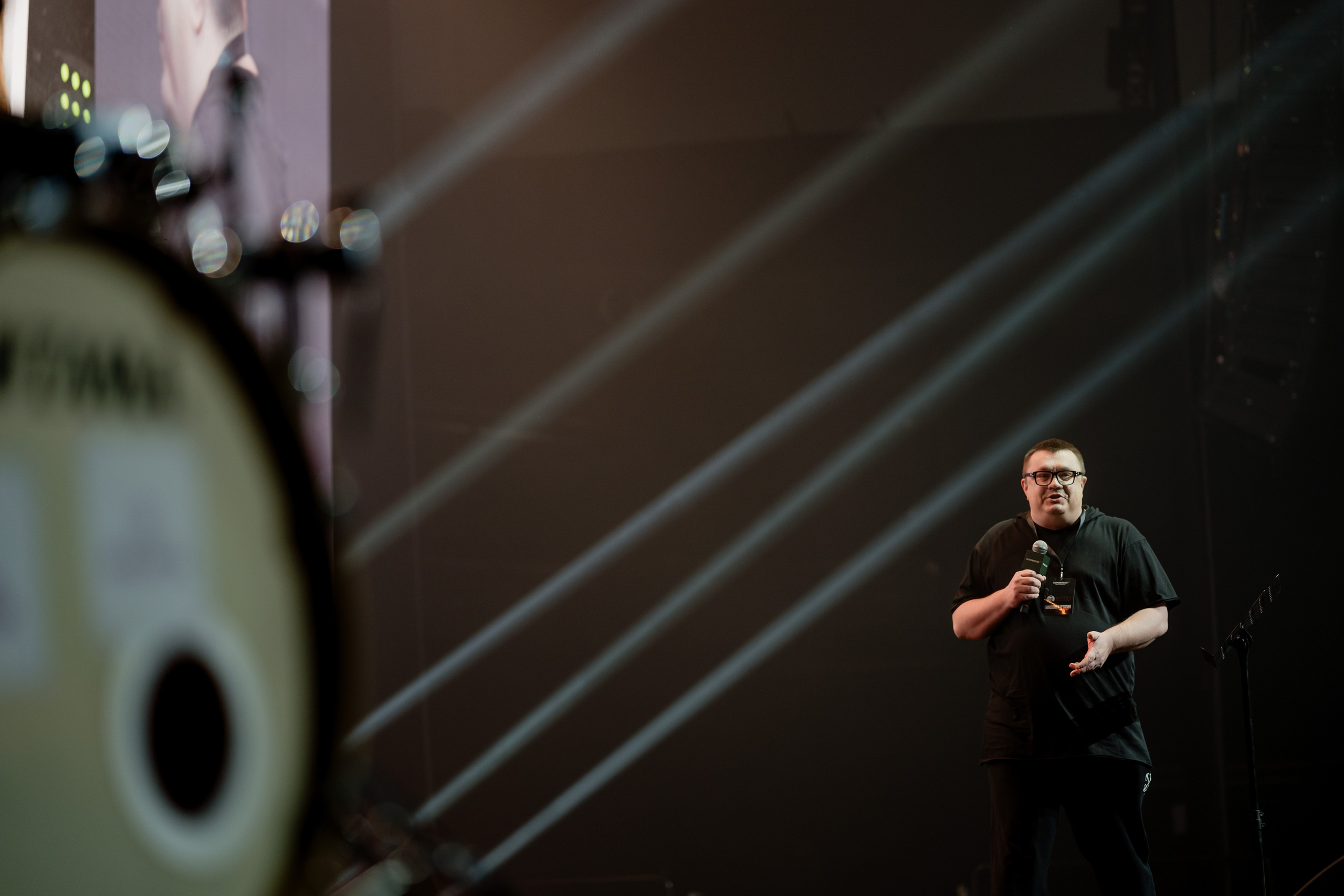 Конференция ОСНОВАТЕЛИ ЛАЙФ в MTS LIVE HALL. Репортажный фотограф в Москве Саша Дружинина