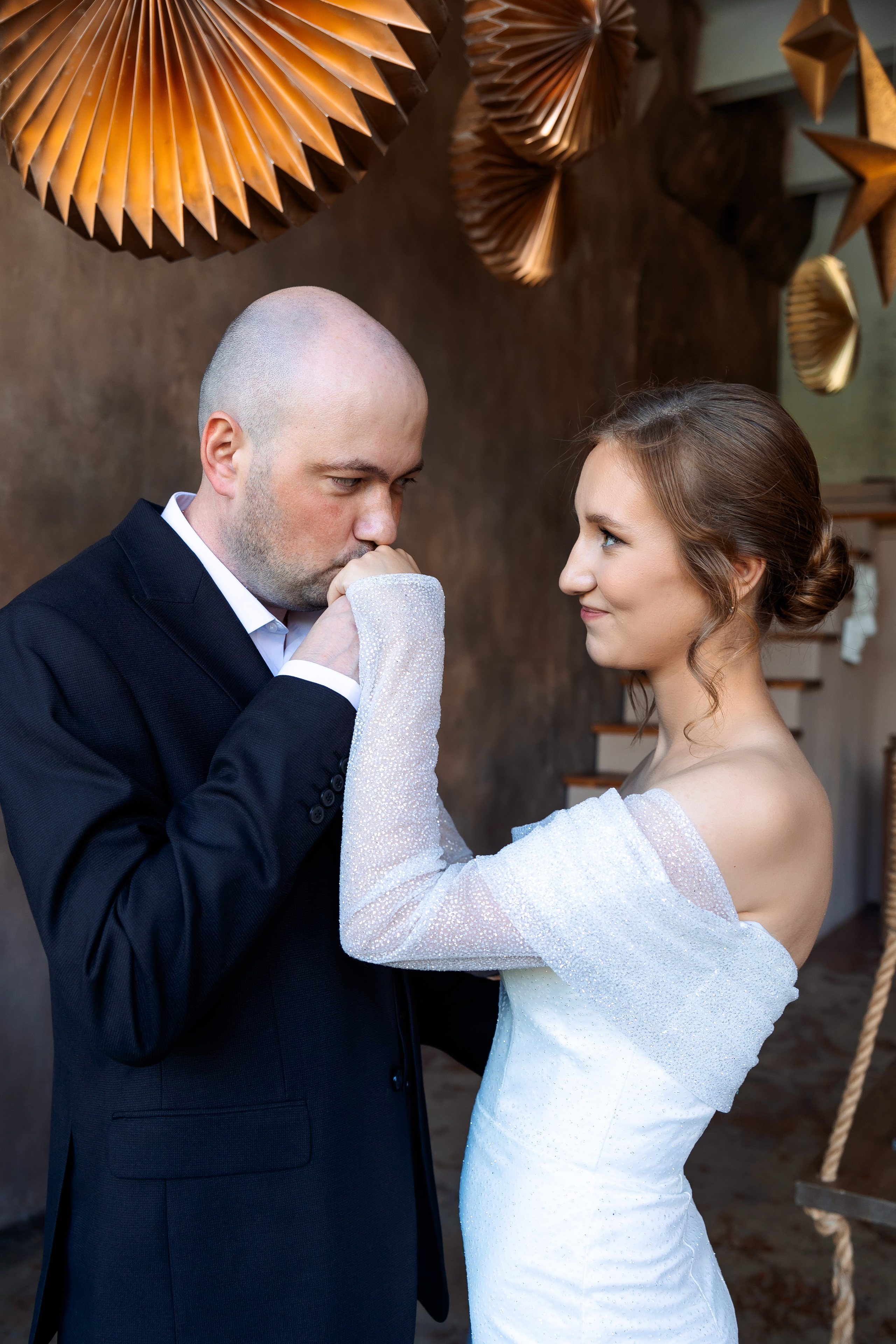 Свадебная съёмка в студии. Свадебный, семейный фотограф, контент съёмка. Екатеринбург. Елена Граф