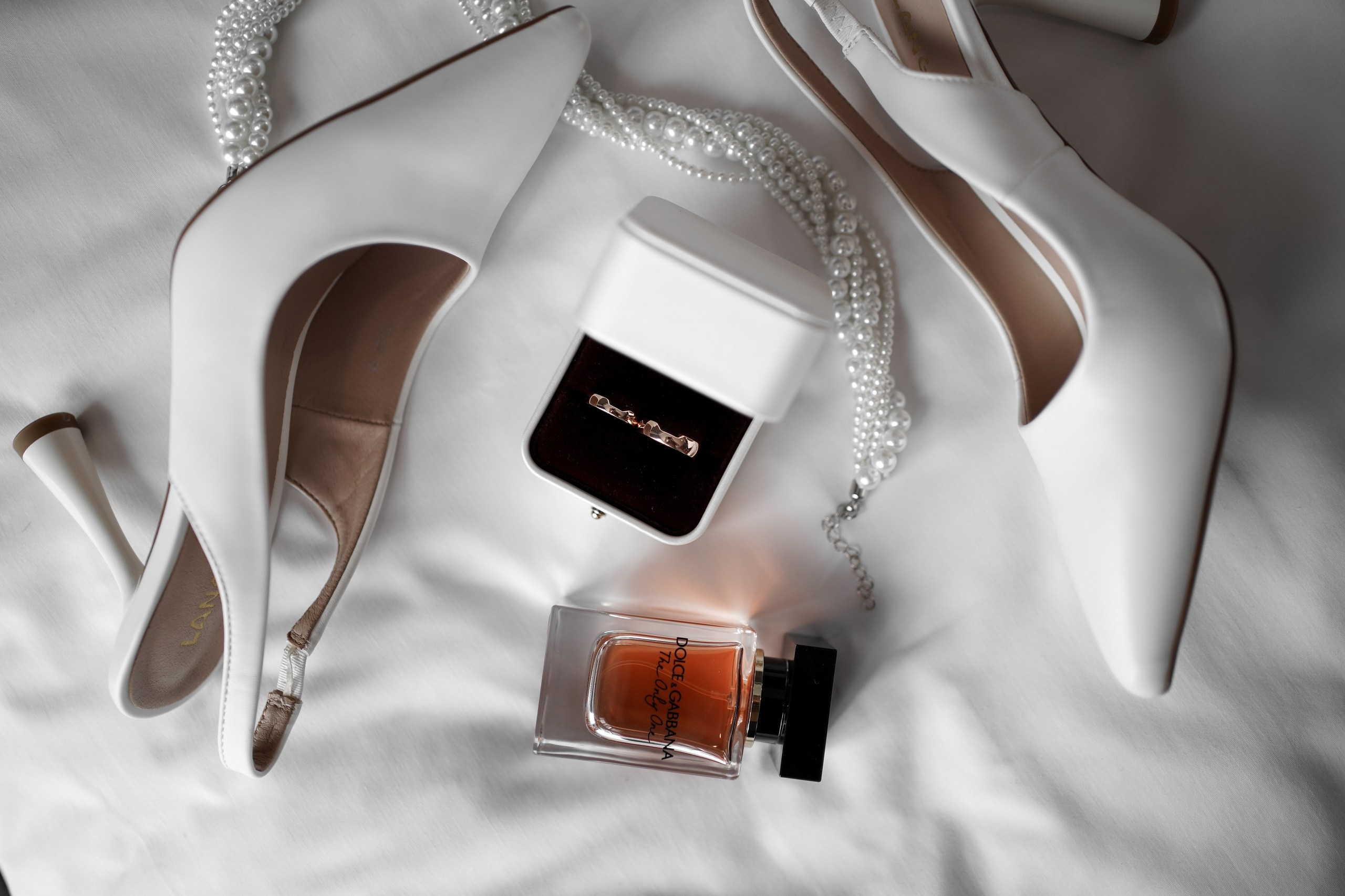 Виктория и Тарон в отеле Арка. Свадебный фотограф Ростов-на-Дону. Свадебный фотограф в Ростове-на-Дону. Таинство Крещения и Венчания, семейные фотосессии. Алёна Чёботова