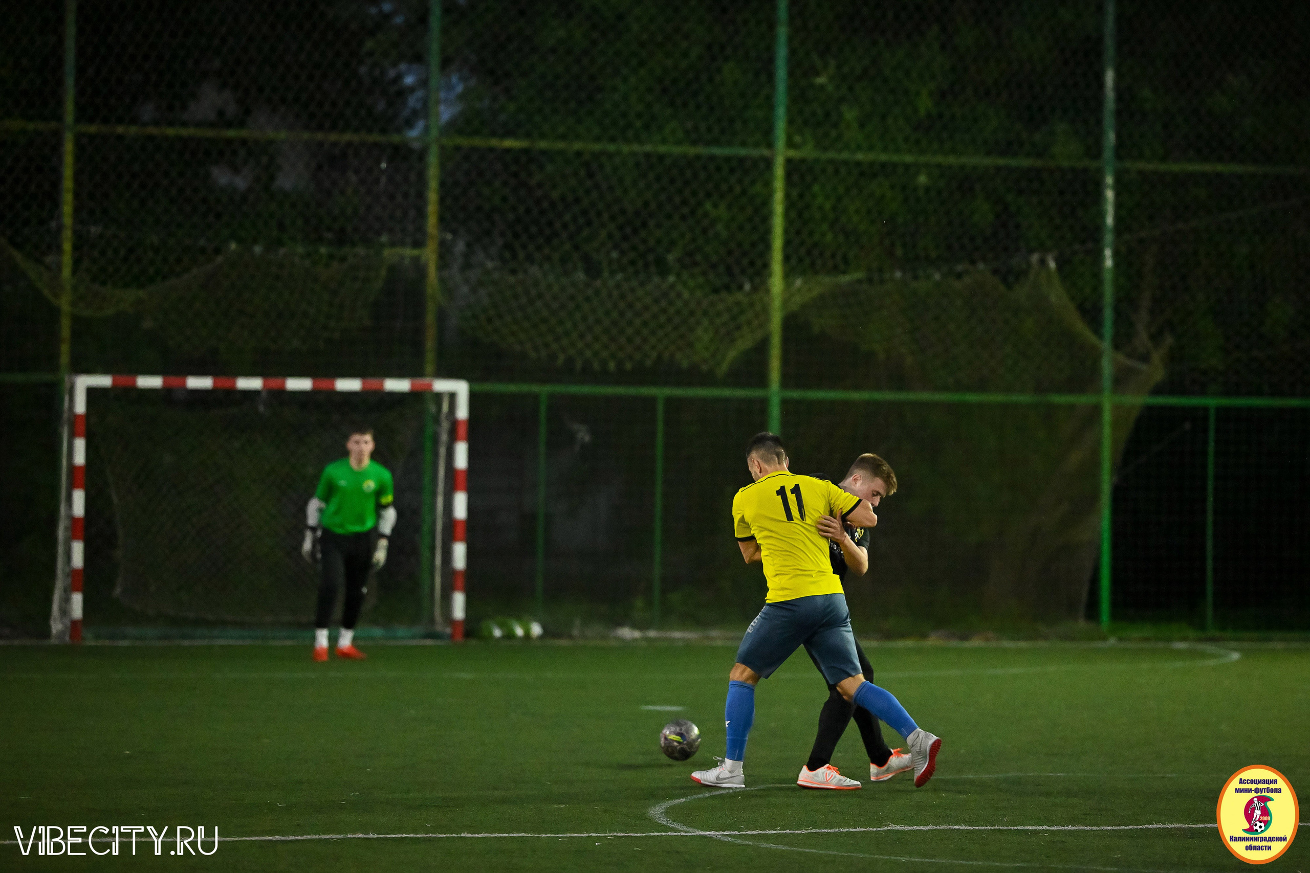 ИГРЫ МИНИ-ФУТБОЛЬНОЙ И КОРПОРАТИВНОЙ ЛИГИ. VIBECITY.RU Вайб Сити Ру Фоторепортажи Фотоотчеты Калининград