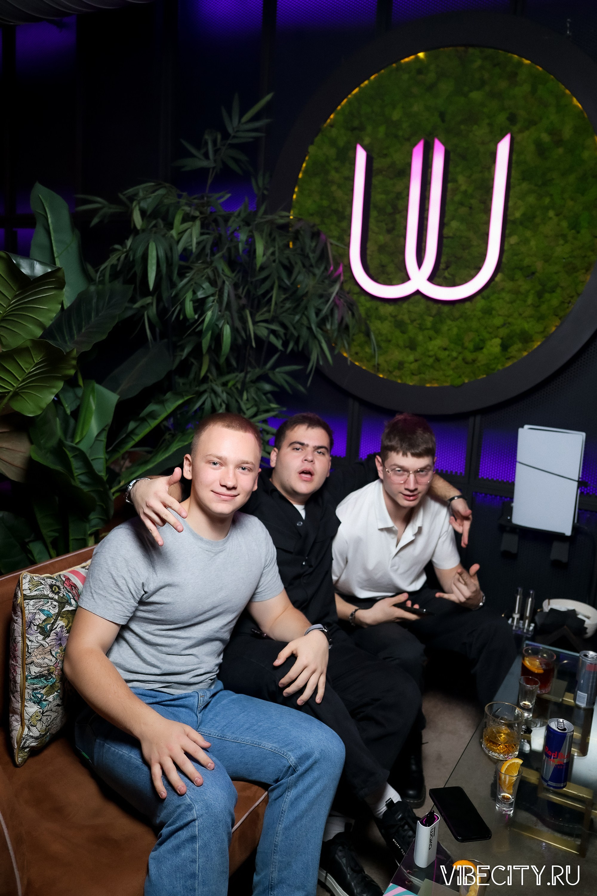 DOUBLE U. VIBECITY.RU Вайб Сити Ру Фоторепортажи Фотоотчеты Калининград