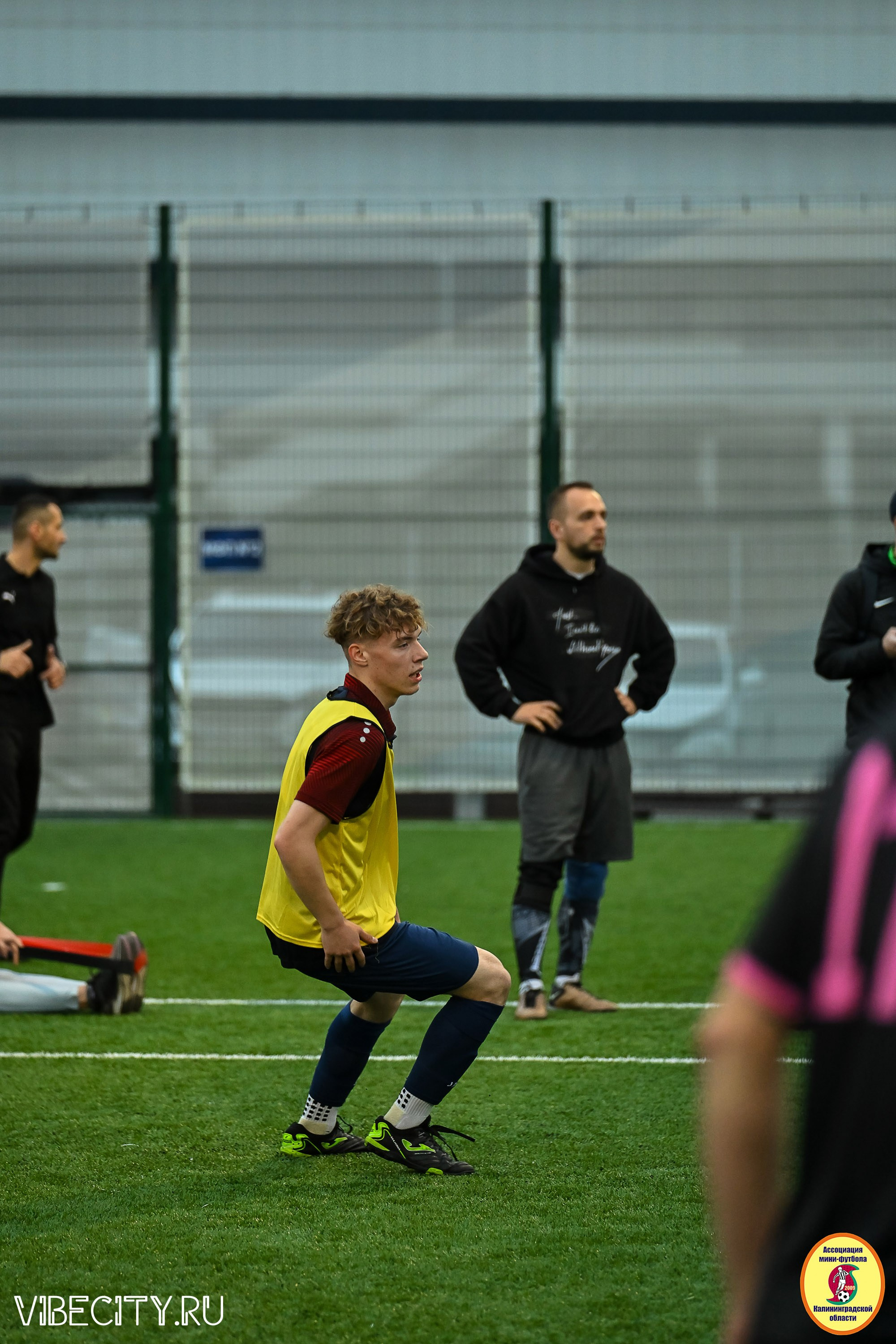 ИГРЫ МИНИ-ФУТБОЛЬНОЙ ЛИГИ. VIBECITY.RU Вайб Сити Ру Фоторепортажи Фотоотчеты Калининград
