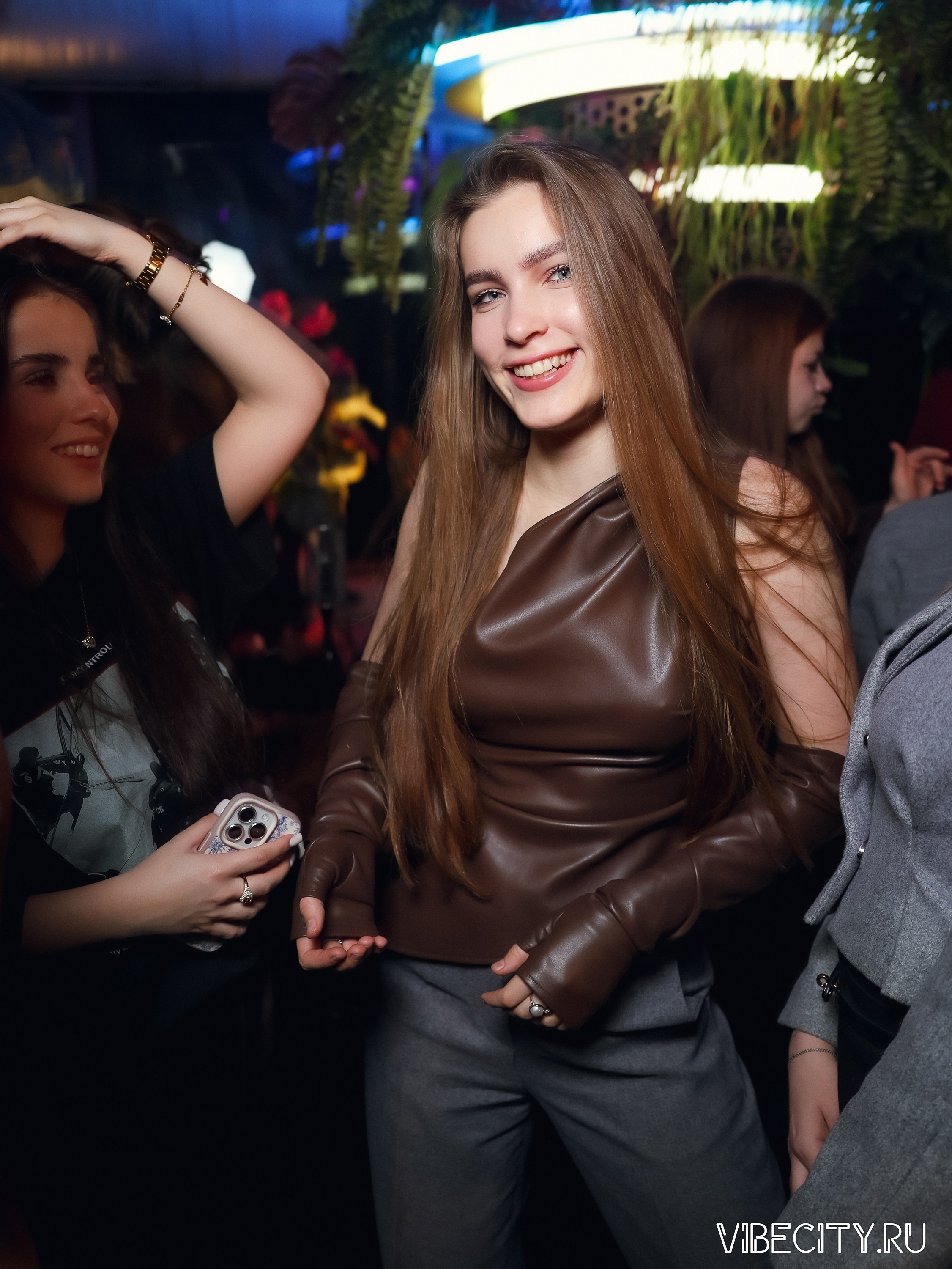 DOUBLE U. VIBECITY.RU Вайб Сити Ру Фоторепортажи Фотоотчеты Калининград