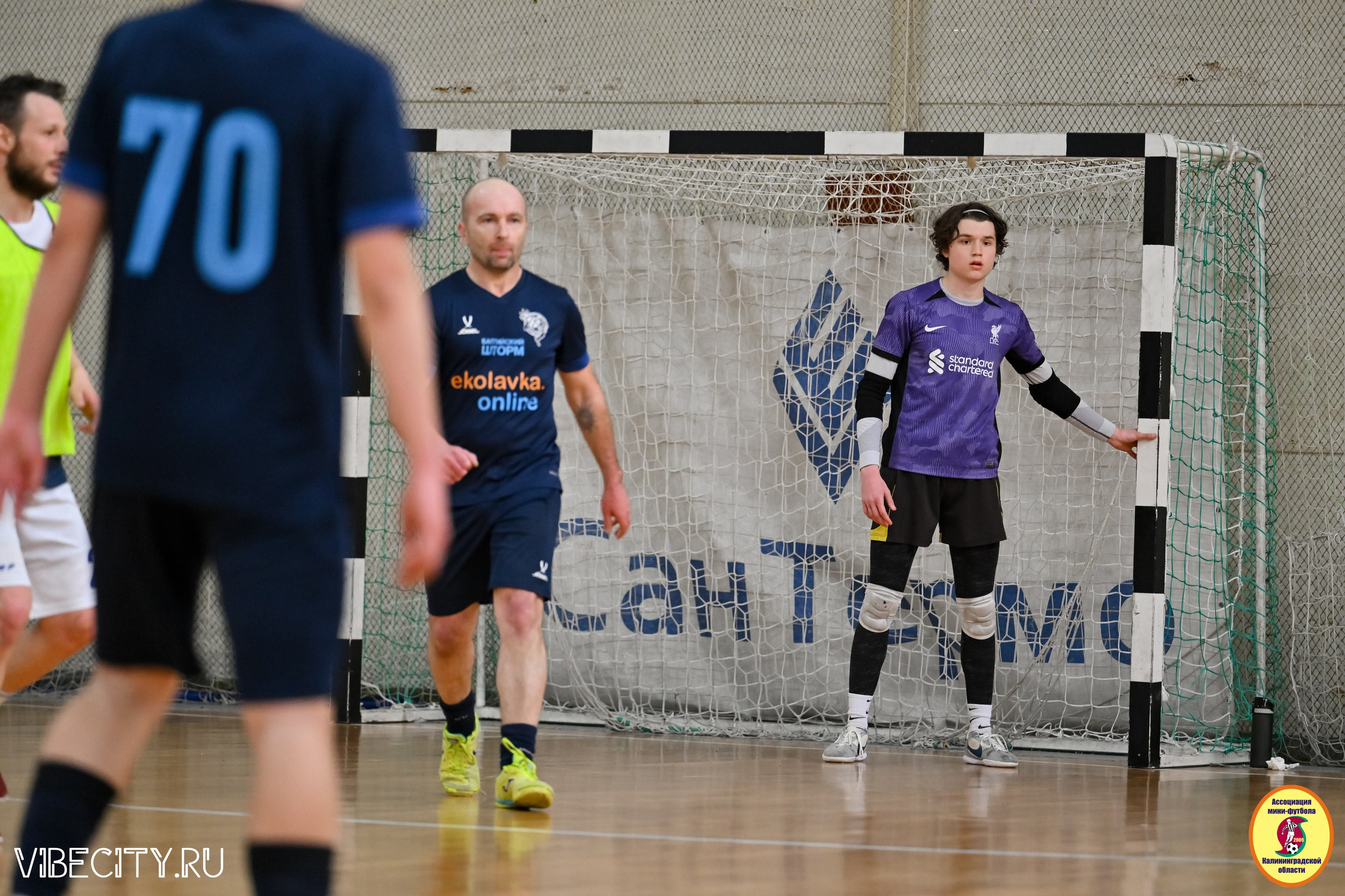 8 тур Корпоративной Бизнес-Лиги по футзалу. VIBECITY.RU Вайб Сити Ру Фоторепортажи Фотоотчеты Калининград