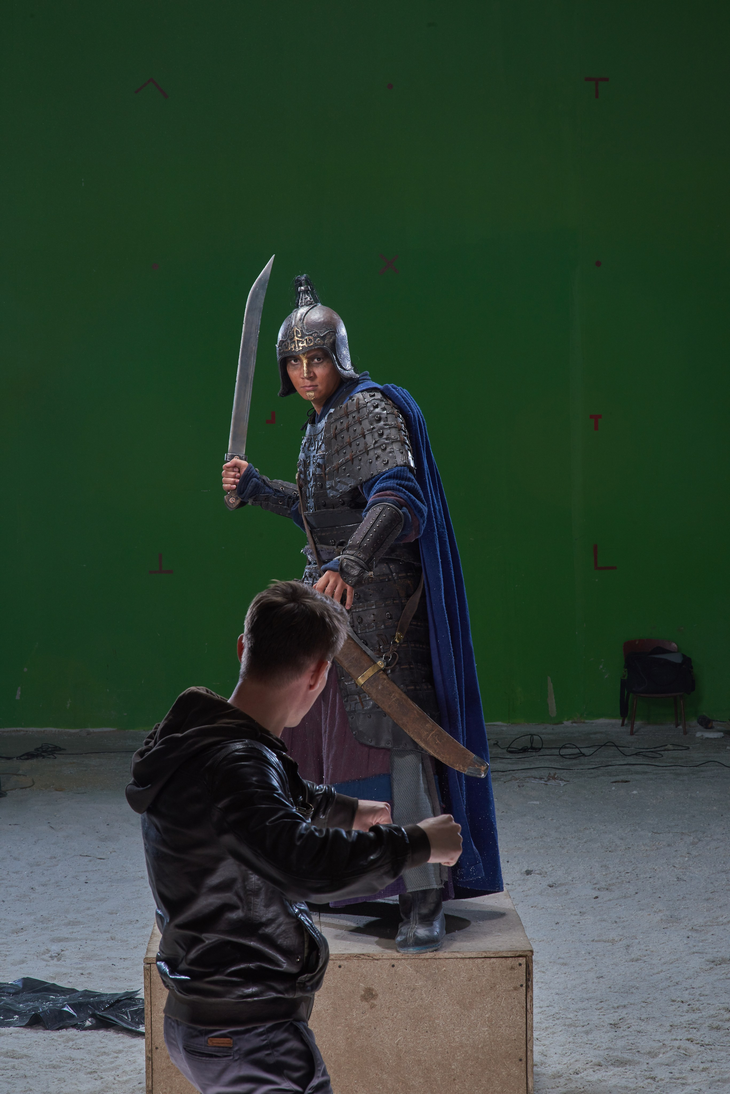 BACKSTAGE. Www.apowerstudio.com