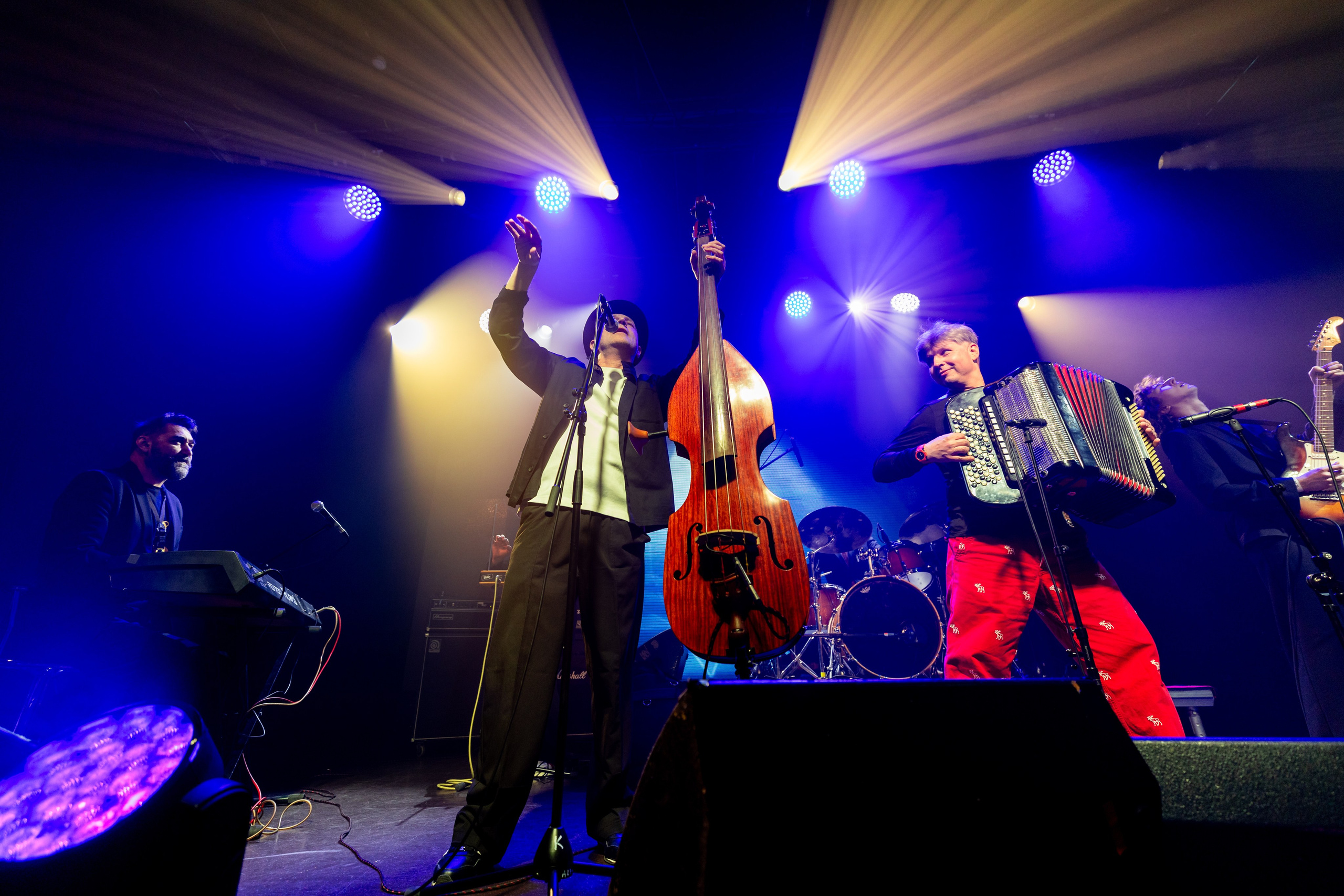 Концерт Billy’s Band 11.04.2026 в клубе «Космонавт» (Санкт-Петербург). Портретный фотограф в Санкт-Петербурге Вадим Корнеев