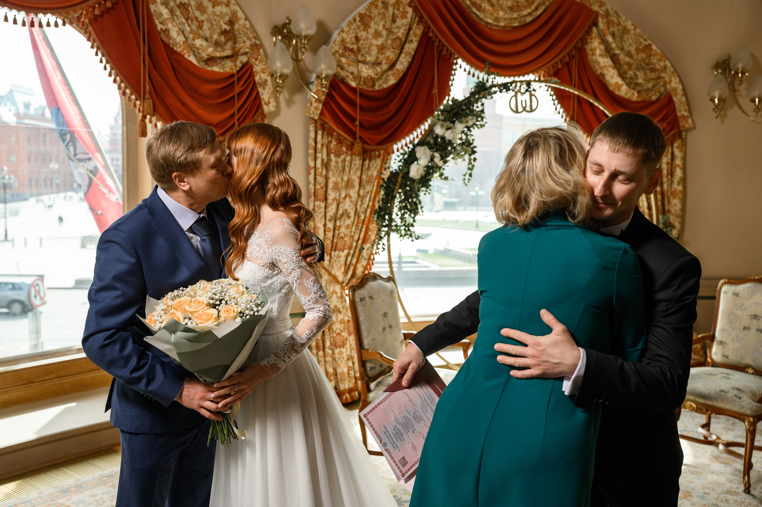 Регистрация брака в гостинице Националь. Свадебный фотограф Москва Юрий Кульман