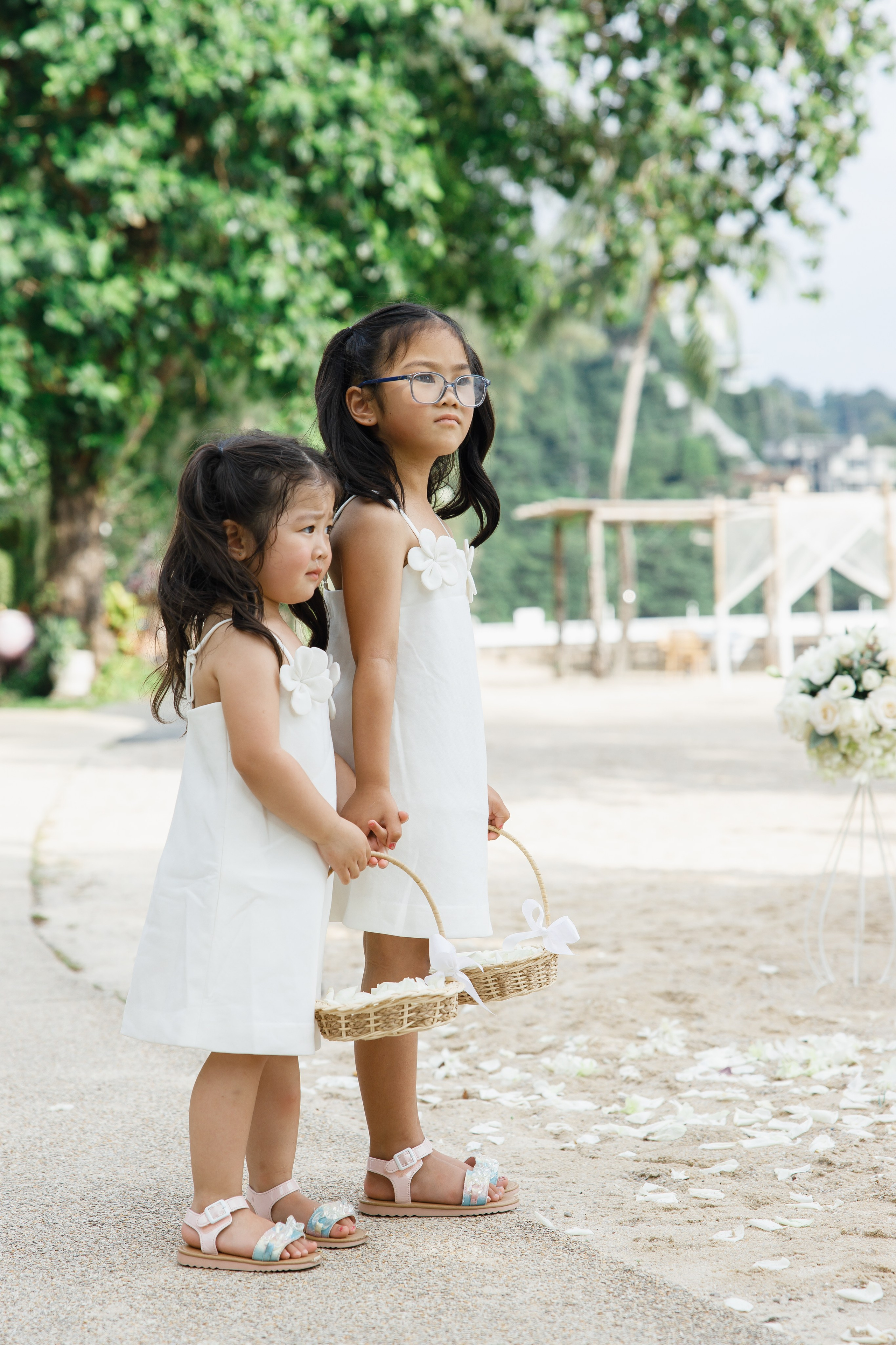 Wedding in Phuket at the Thavorn Hotel. Photographer in Phuket. Photographer Thailand
