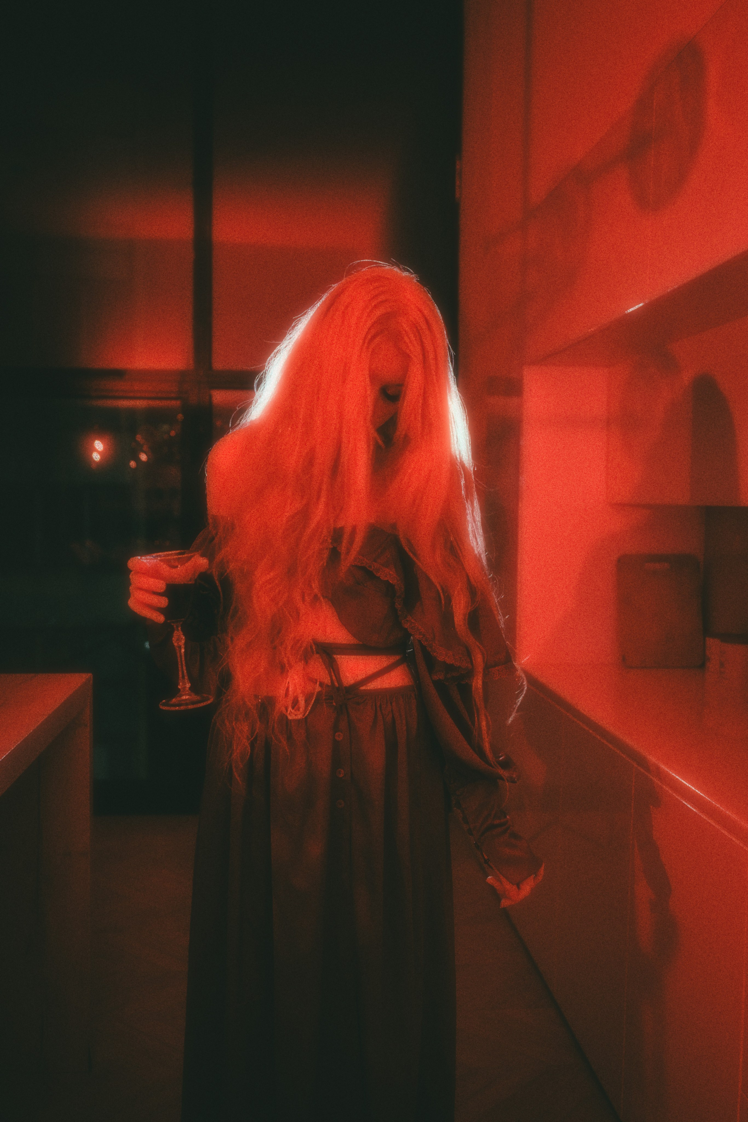 Дарина — алкогольная съёмка. Фотограф в Москве Максим Скоробогатов