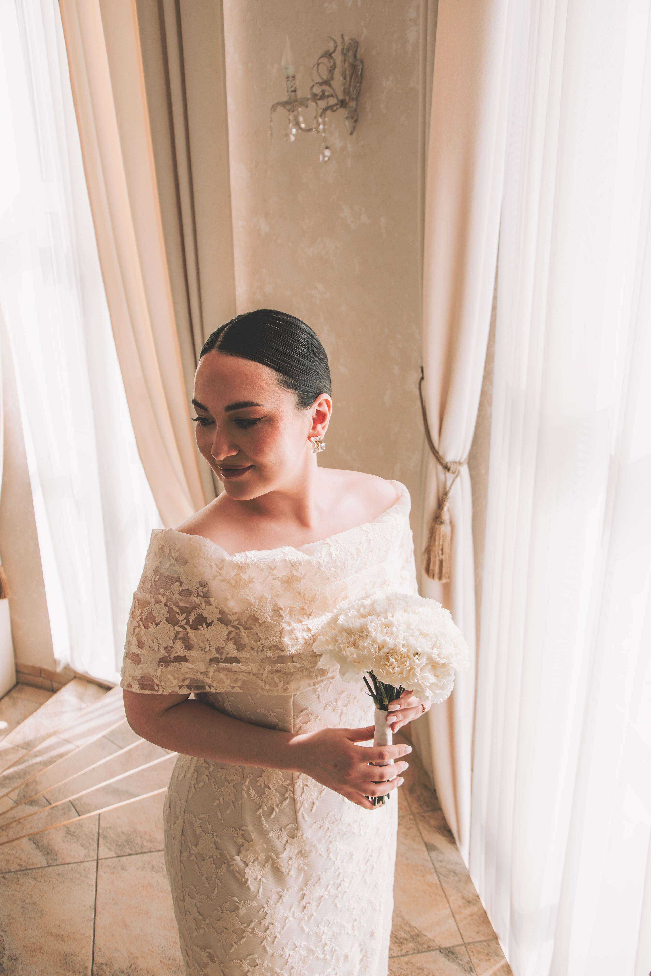 26.04.2025 (Фотосессия, роспись в Онии + фото с банкета). Семейный и свадебный фотограф Губкинский и Ставрополь