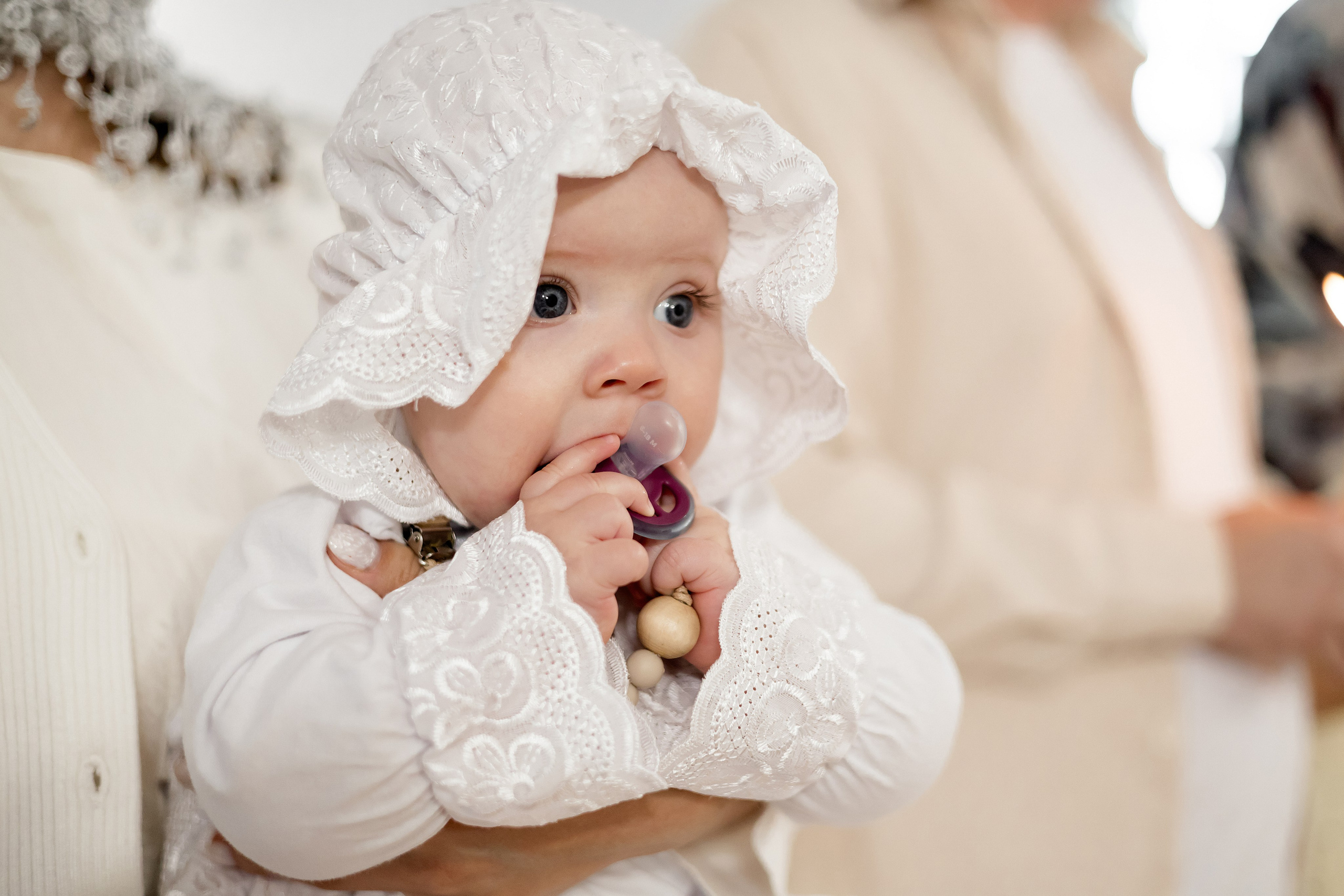 Крещение Полины в Церкви Илии Пророка. Свадебный фотограф в Пскове и Санкт-Петербурге | Анна Голикова