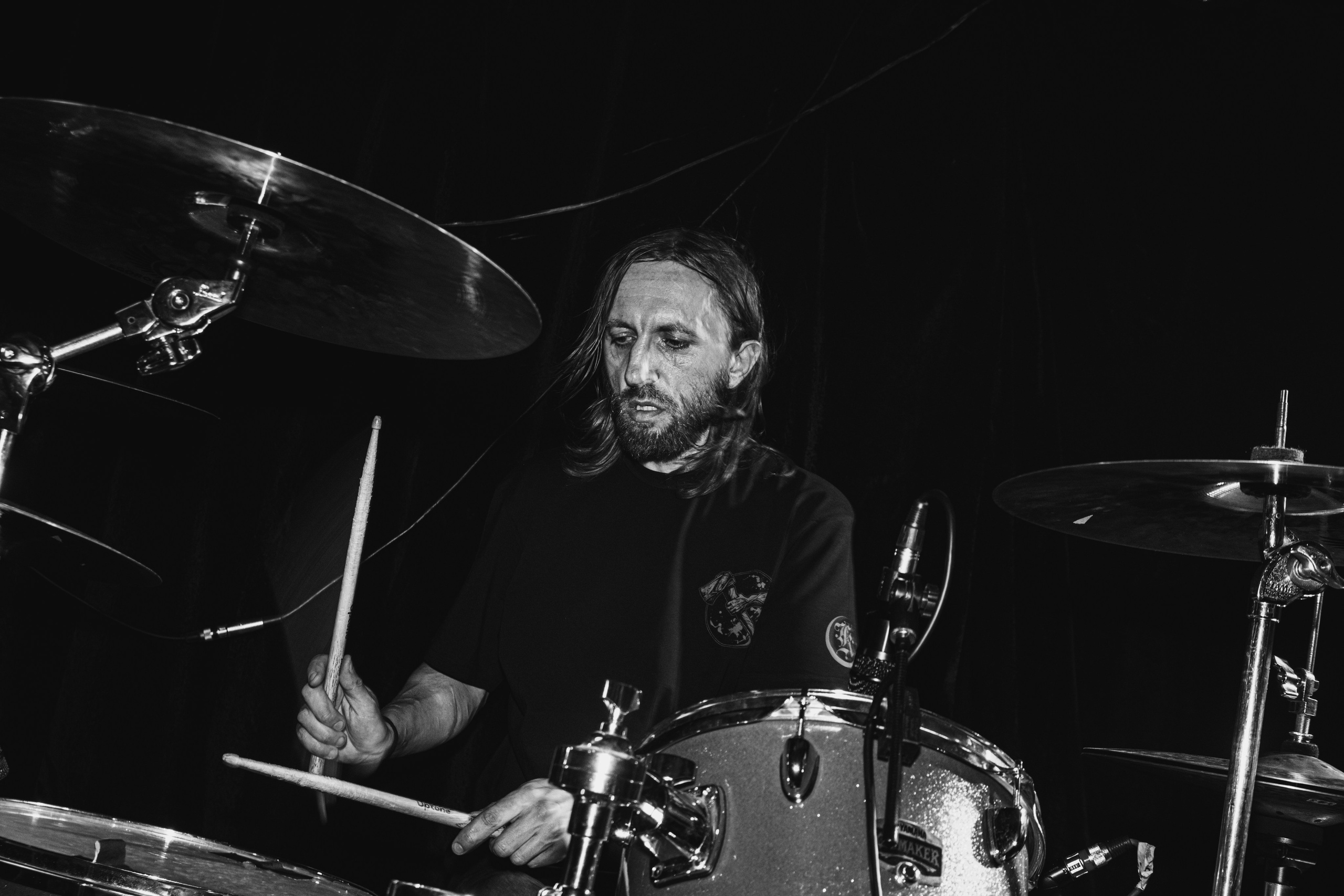 Laugar & Шумы Штормовых Широт & Пожары На Дальнем Севере 11.10.2025. Репортажный фотограф в Москве Legiodot