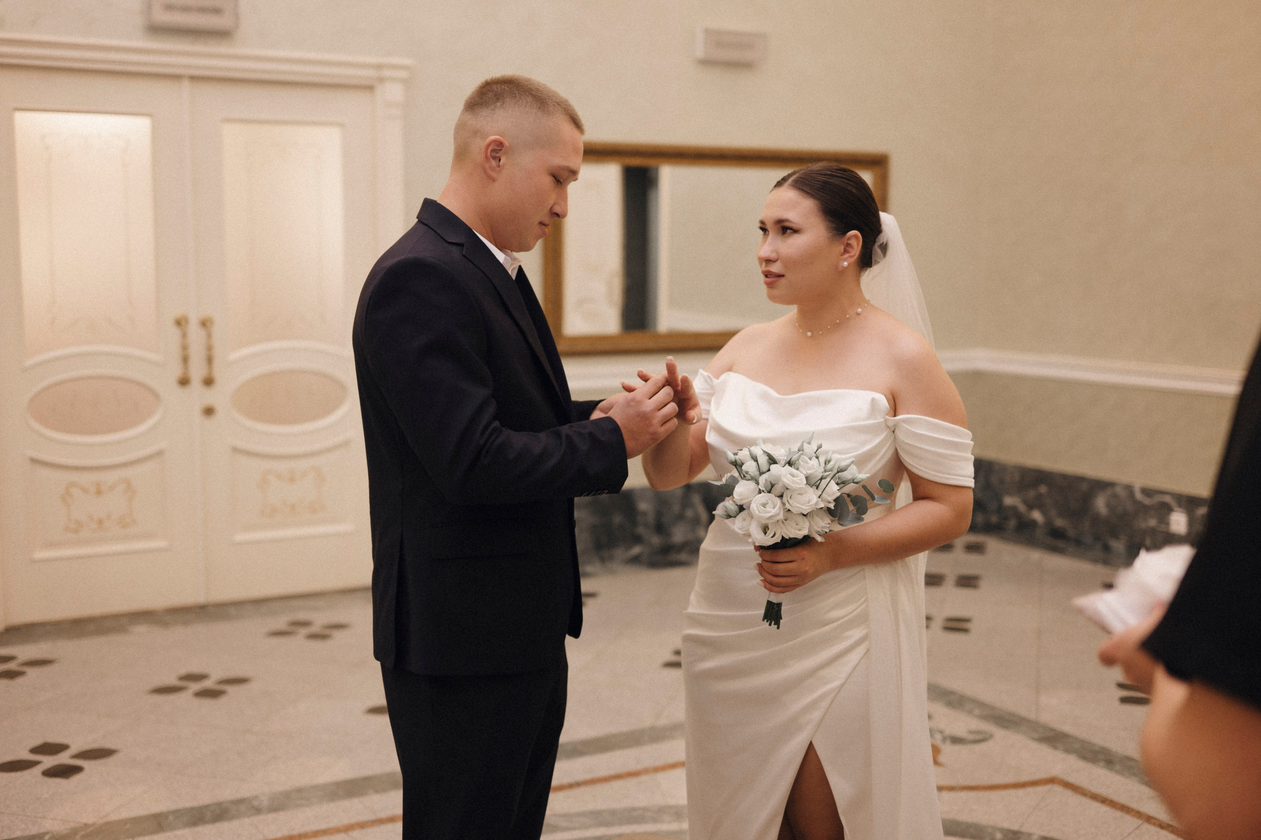 Всё начинается с любви. Свадебный и семейный фотограф в Йошкар-Оле, Питере и Казани Александра Богинич