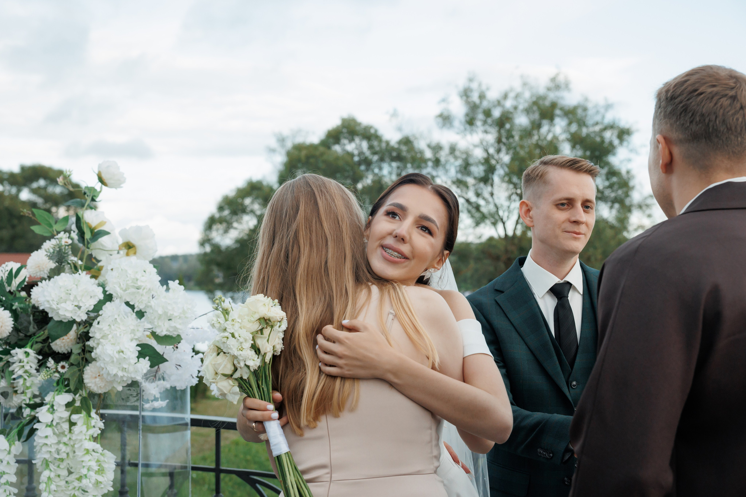 Регистрация в отеле Fish Point, ЗАГС Бутово, прогулка в Остафьево. Свадебный и репортажный фотограф (Москва, Королев и другие)