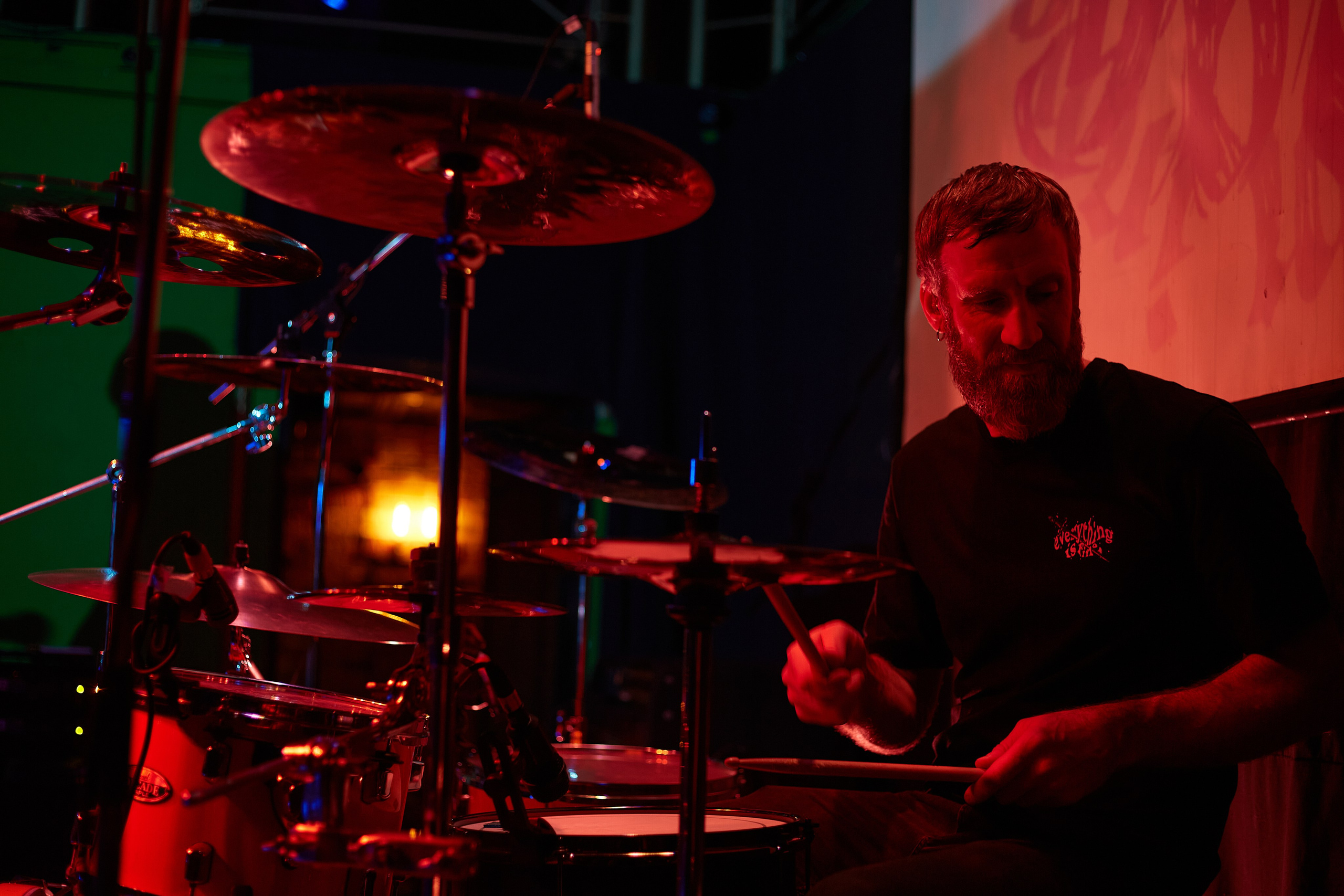 2023-11-03. Abysslooker