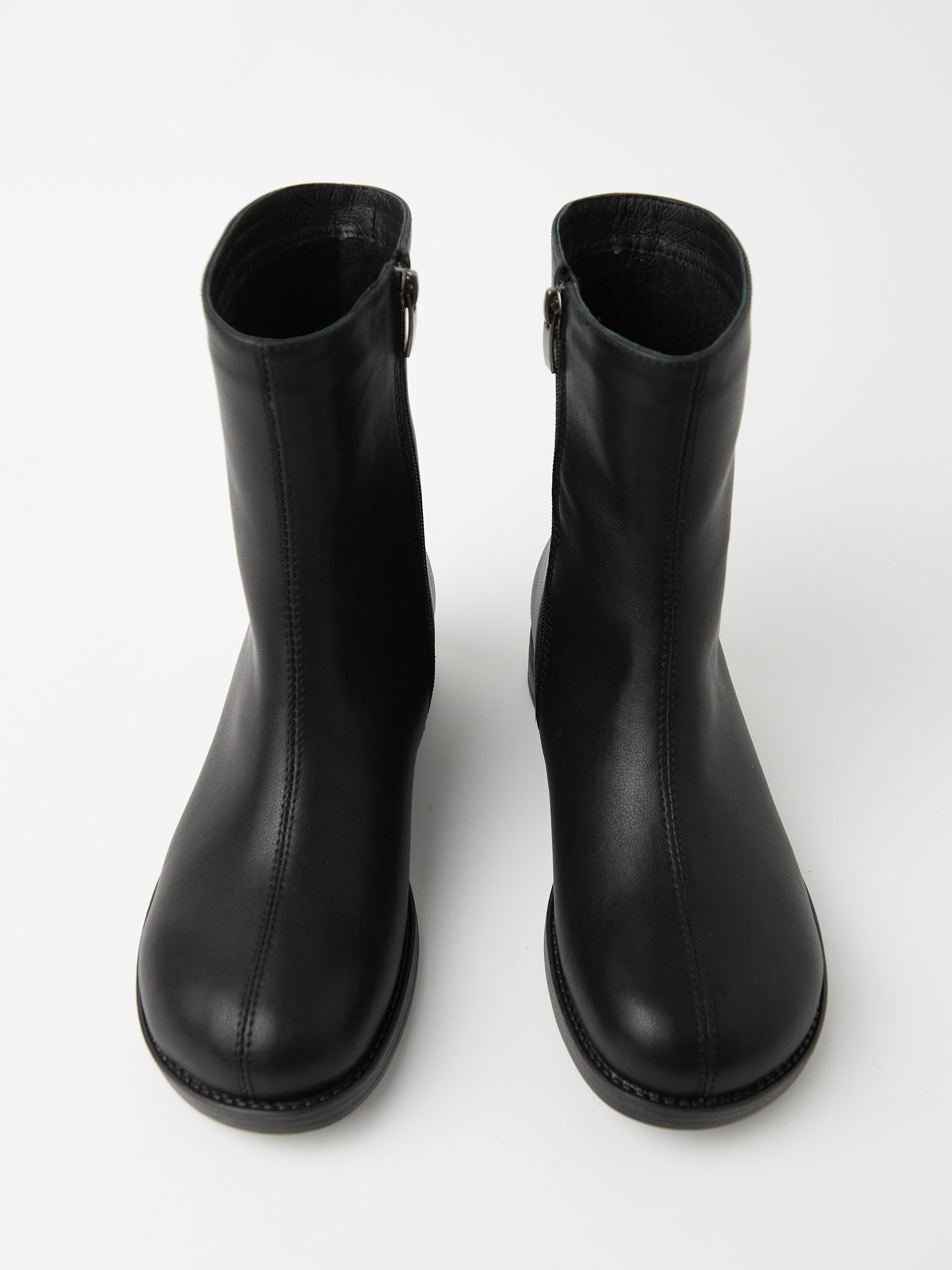 Босоногие сапоги. Продакшен г. Москва Генерация и съемки