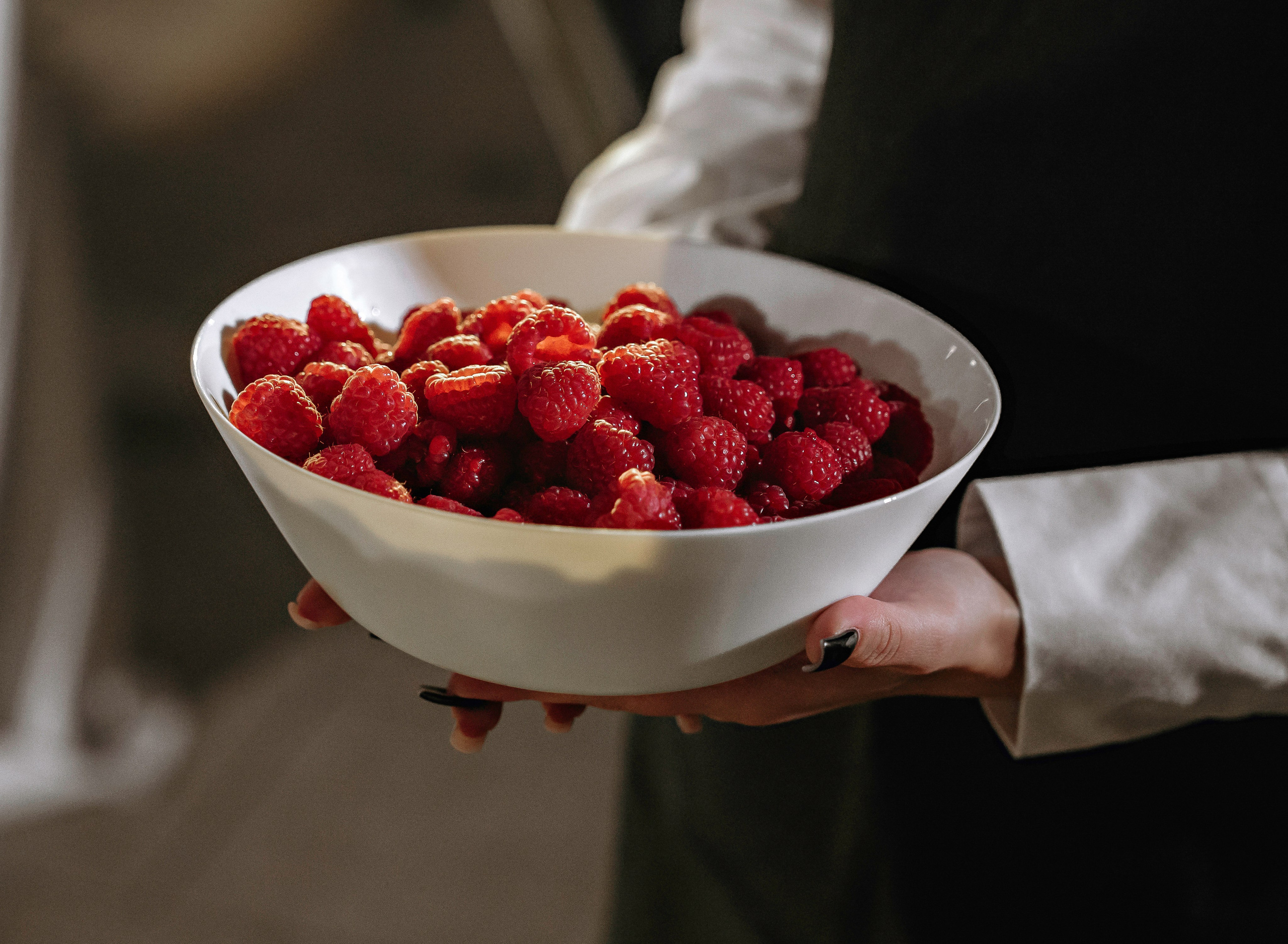 Живи, пока живется, пока бушует кровь. Свадебный фотограф в Минске Вадим Бурчик