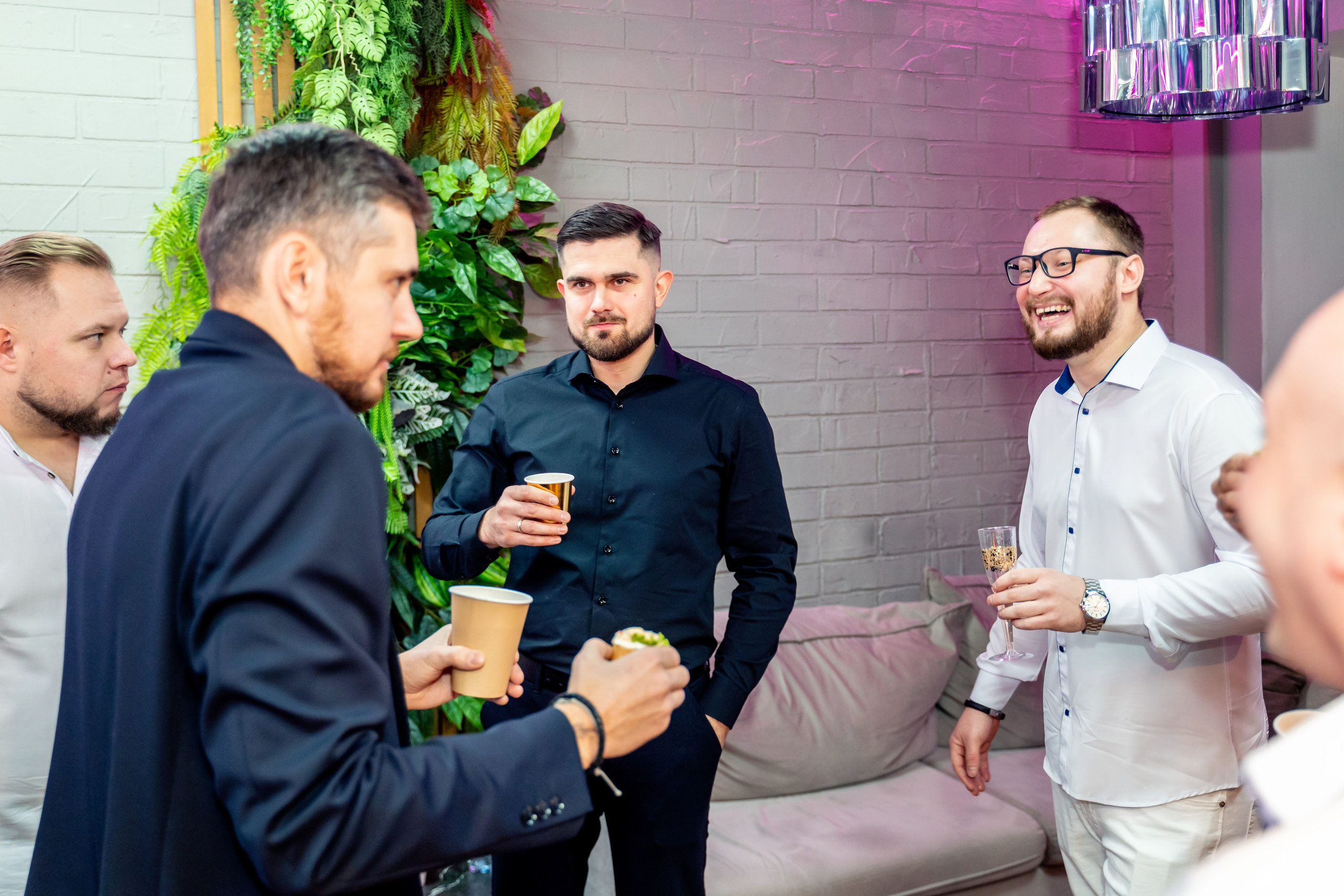 Вечеринка сюрприз для мужа. Взрослый День Рождения. Фотограф \ Видеограф на Крещение, Венчание Москва| Семейные съемки