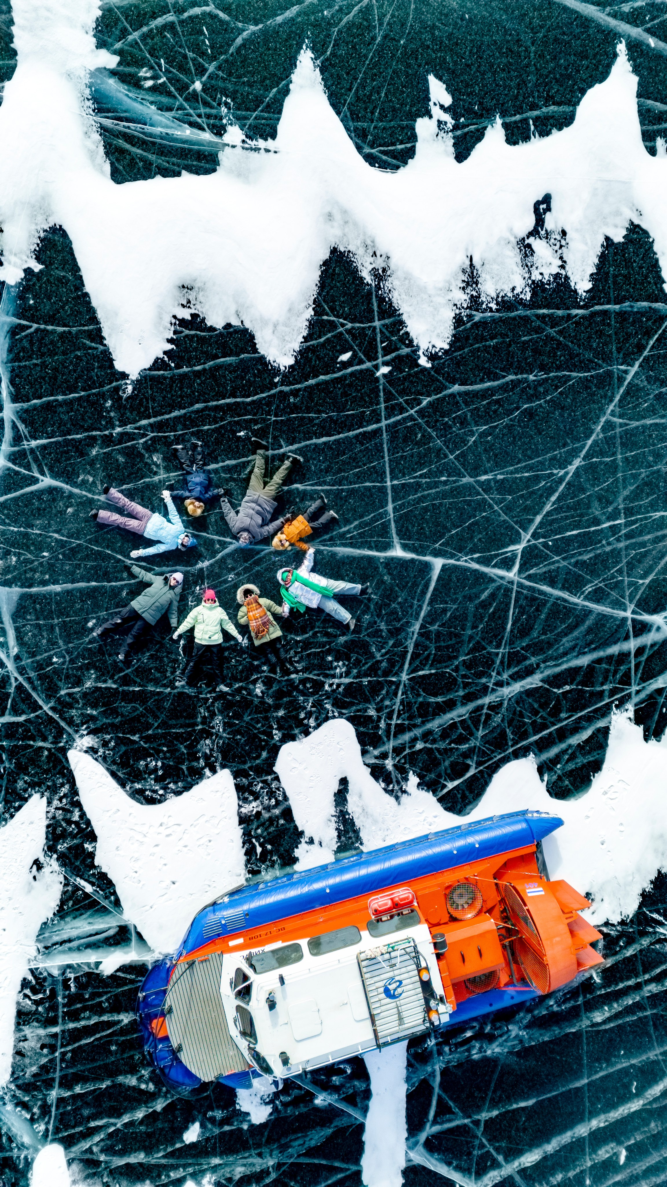 Байкальский лед. Dmitry Golenko