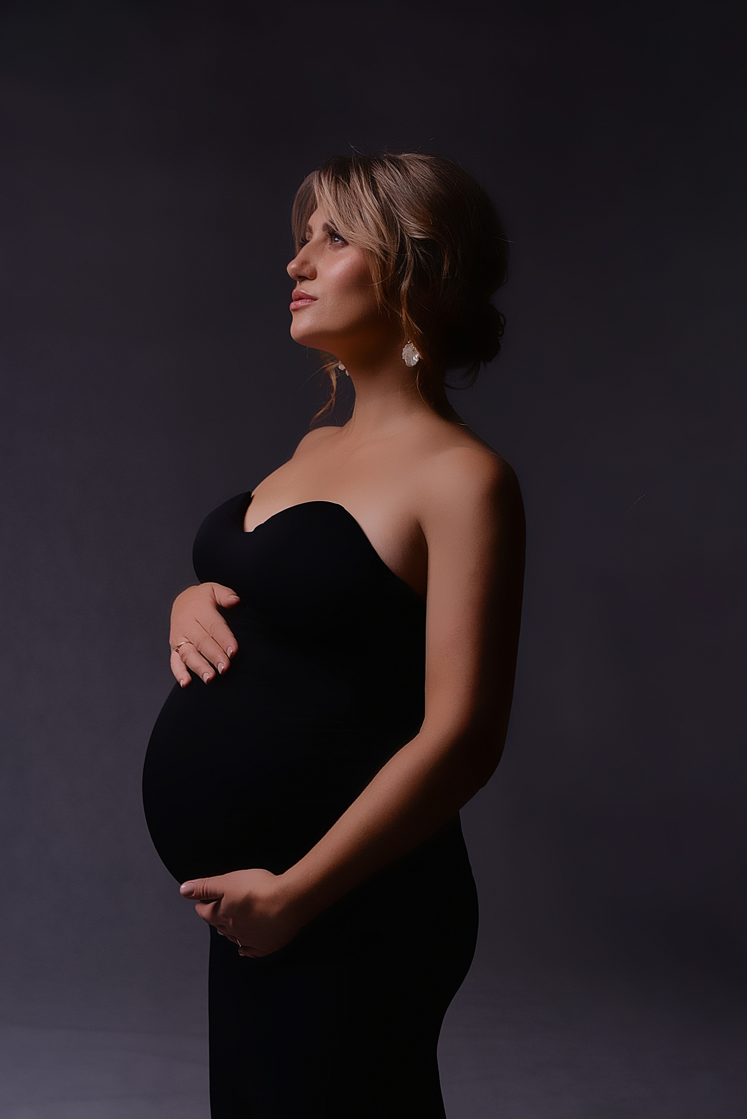 Фотосессия беременности в стиле Vogue. Та самая Фотостудия Тверь
