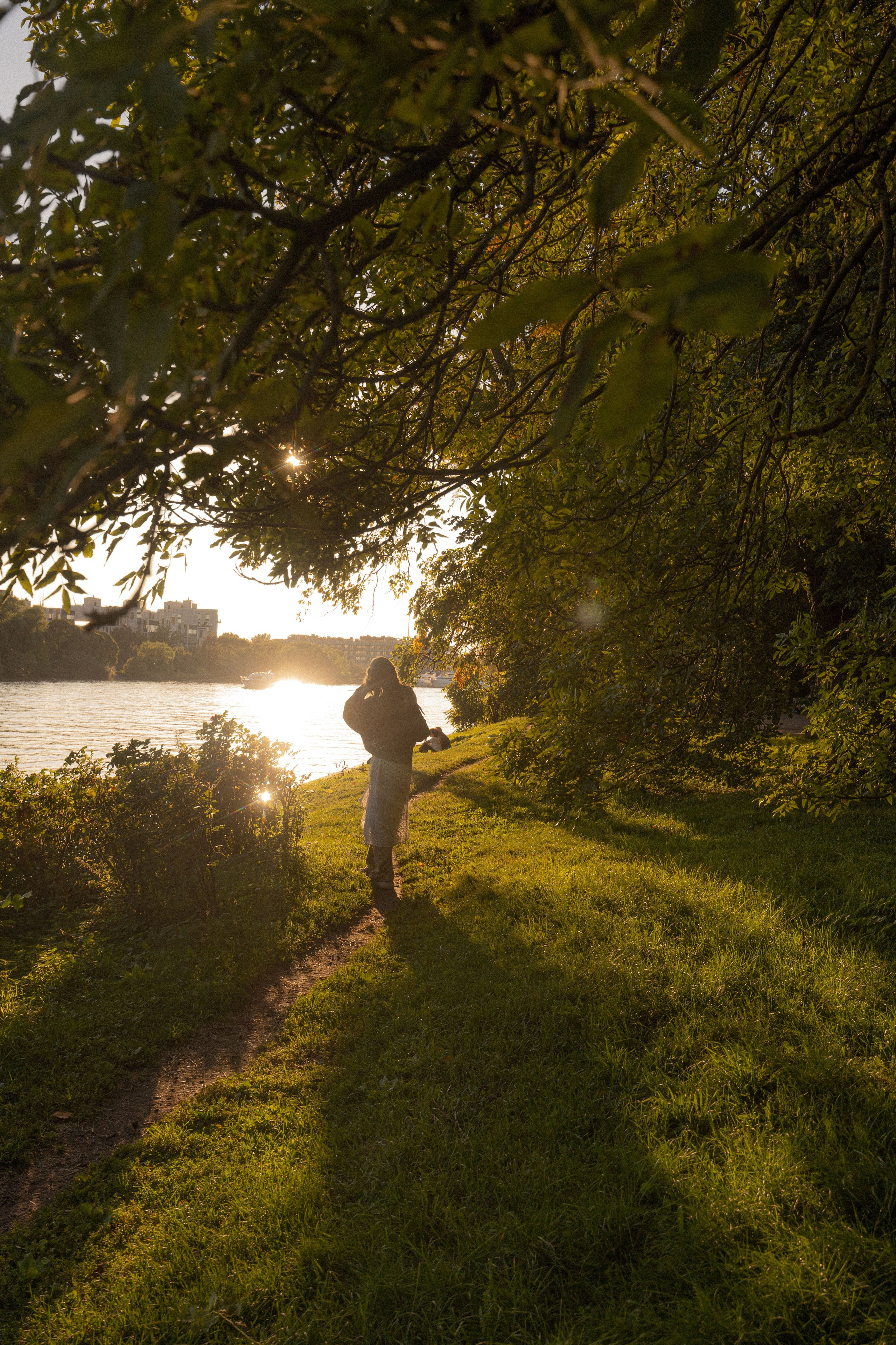 Yana and Nature. Photographer in Tbilisi Saint-Petersburg Worldwide — Elena Golubeva