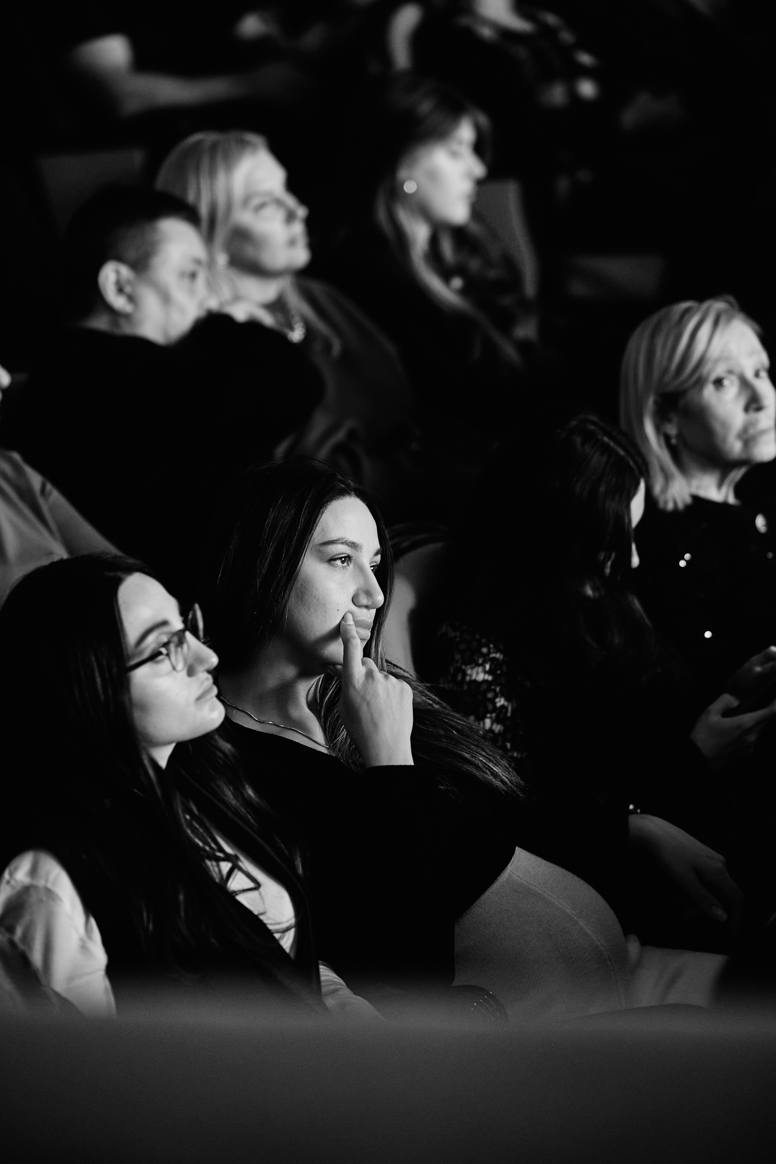 Шедевры мировой неоклассики при свечах. The Best 26.02. Свадебный репортажный фотограф краснодар максим дремов дрёмов фотосессия студия цена