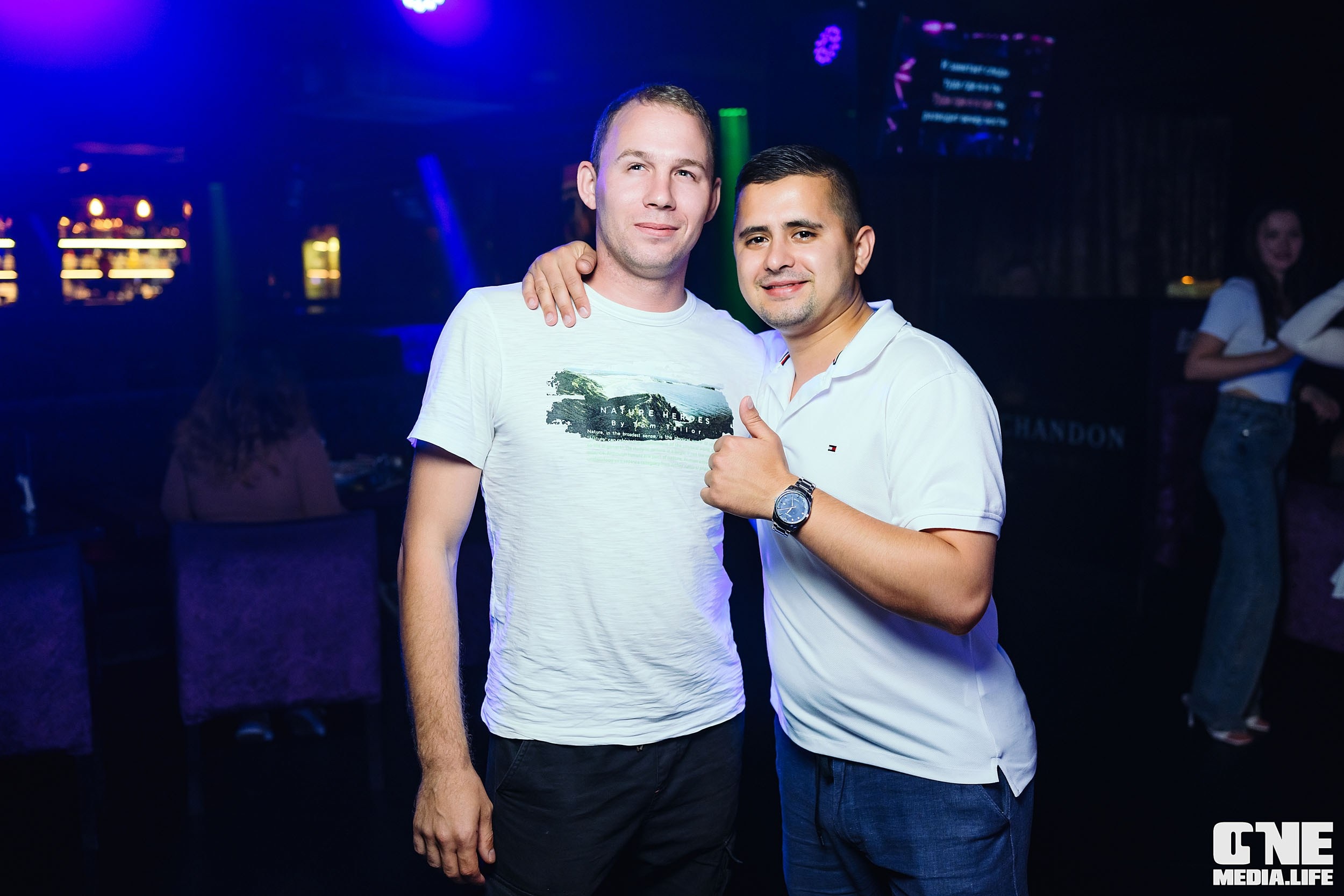 Фоторепортаж из караоке-клуба Эйфория. One Media Life: фоторепортажи, фотоотчеты с мероприятий и заведений