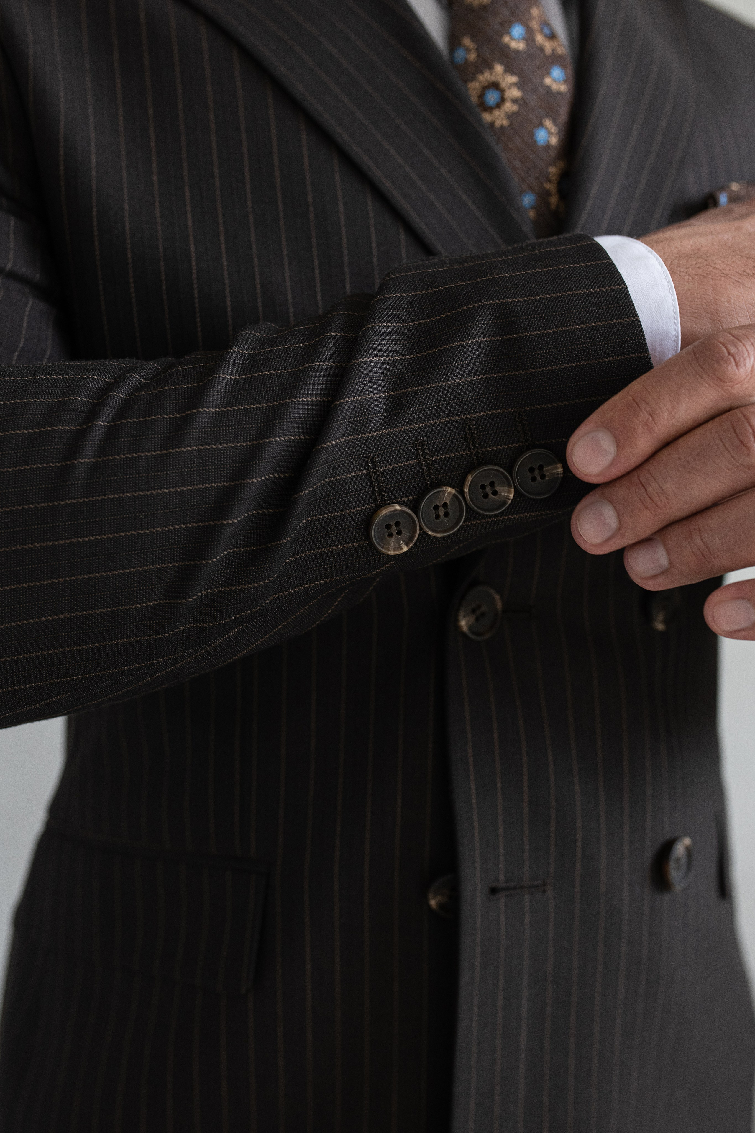 Контент-съёмка для бренда мужских костюмов «Дом Капитана». Свадебный фотограф Екатеринбург/Челябинск — Любовь Волохова