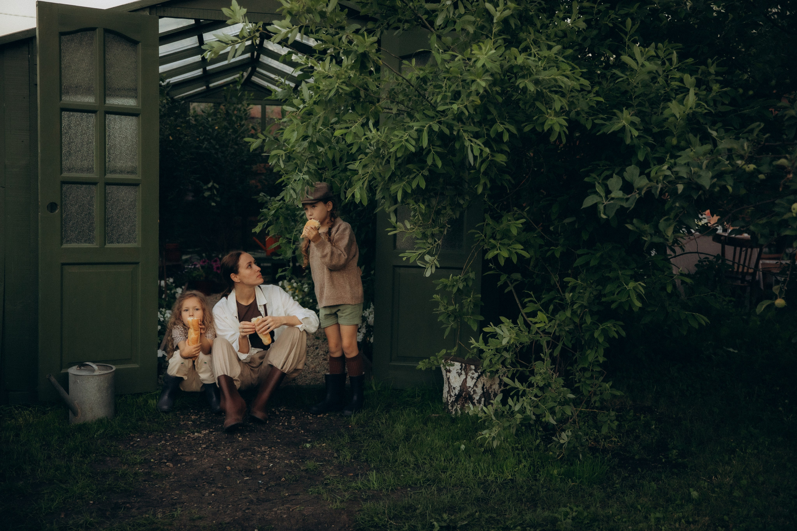 Вечер в саду. Фотограф  Челябинск Варвара Шарапова
