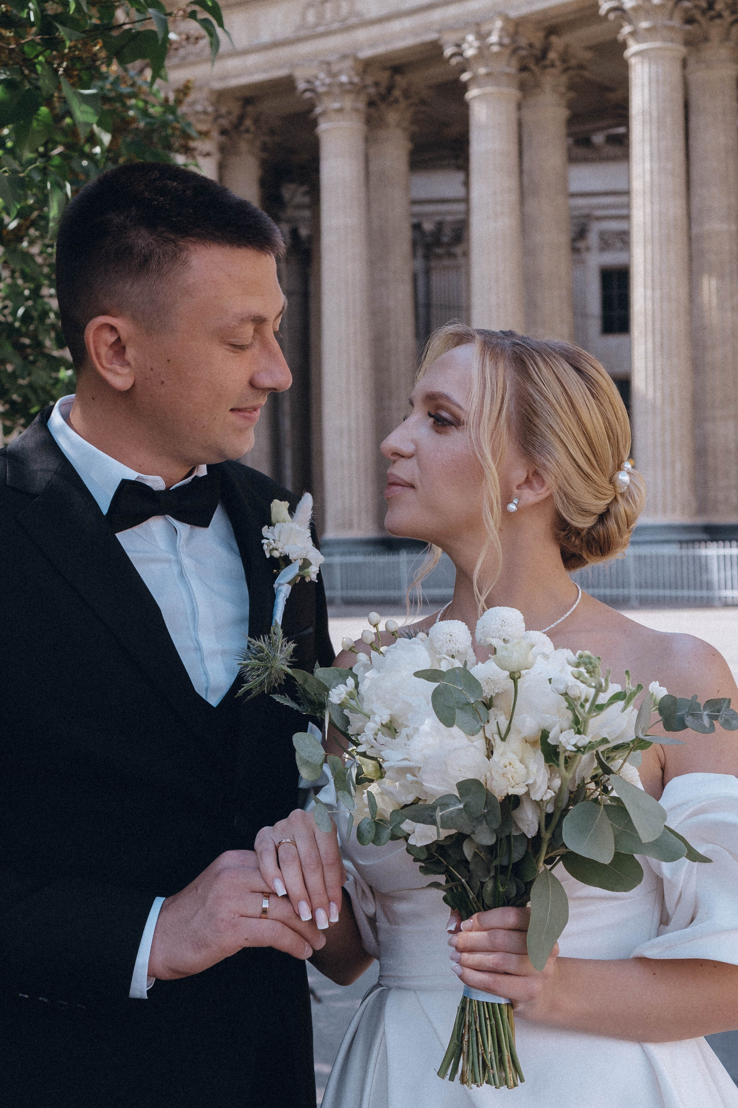 СВАДЕНБНАЯ СЬЕМКА НА КАТЕРЕ ПО КАНАЛАМ САНКТ-ПЕТЕРБУРГА И В АКВАТОРИИ НЕВЫ. Профессиональный фотограф, Санкт-Петербург — Виктория Богомолова