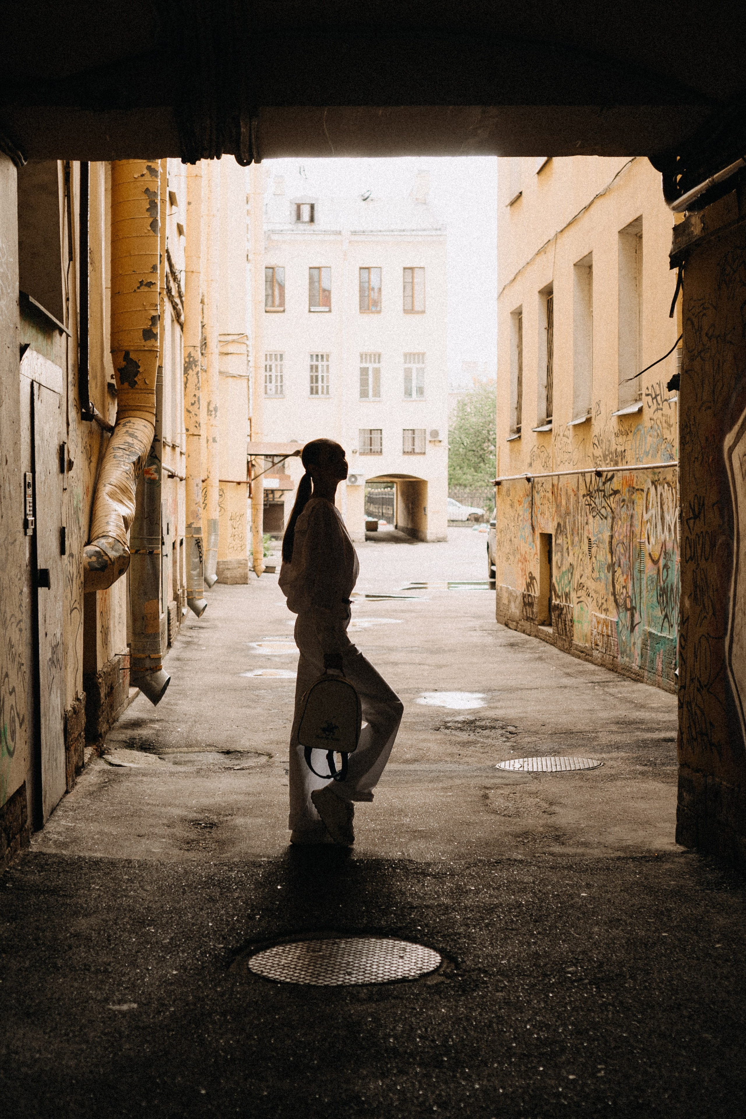 МЫ ГУЛЯЛИ ПРО КРЫШАМ ПИТЕРА. Профессиональный фотограф, Санкт-Петербург — Виктория Богомолова