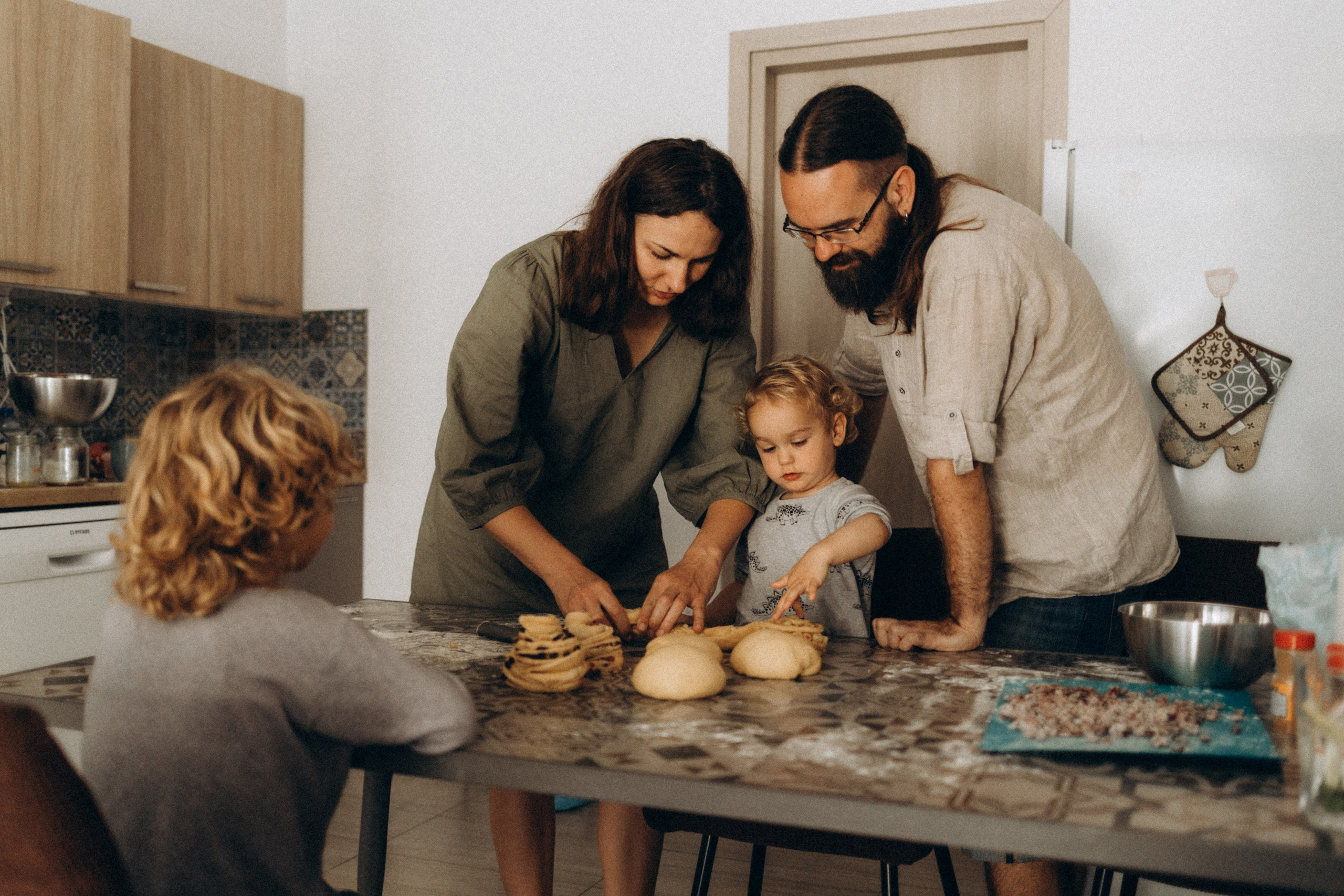 Куличи на Пасху. Анастасия Кацуба. Фотограф материнства и семейный фотограф. Валенсия