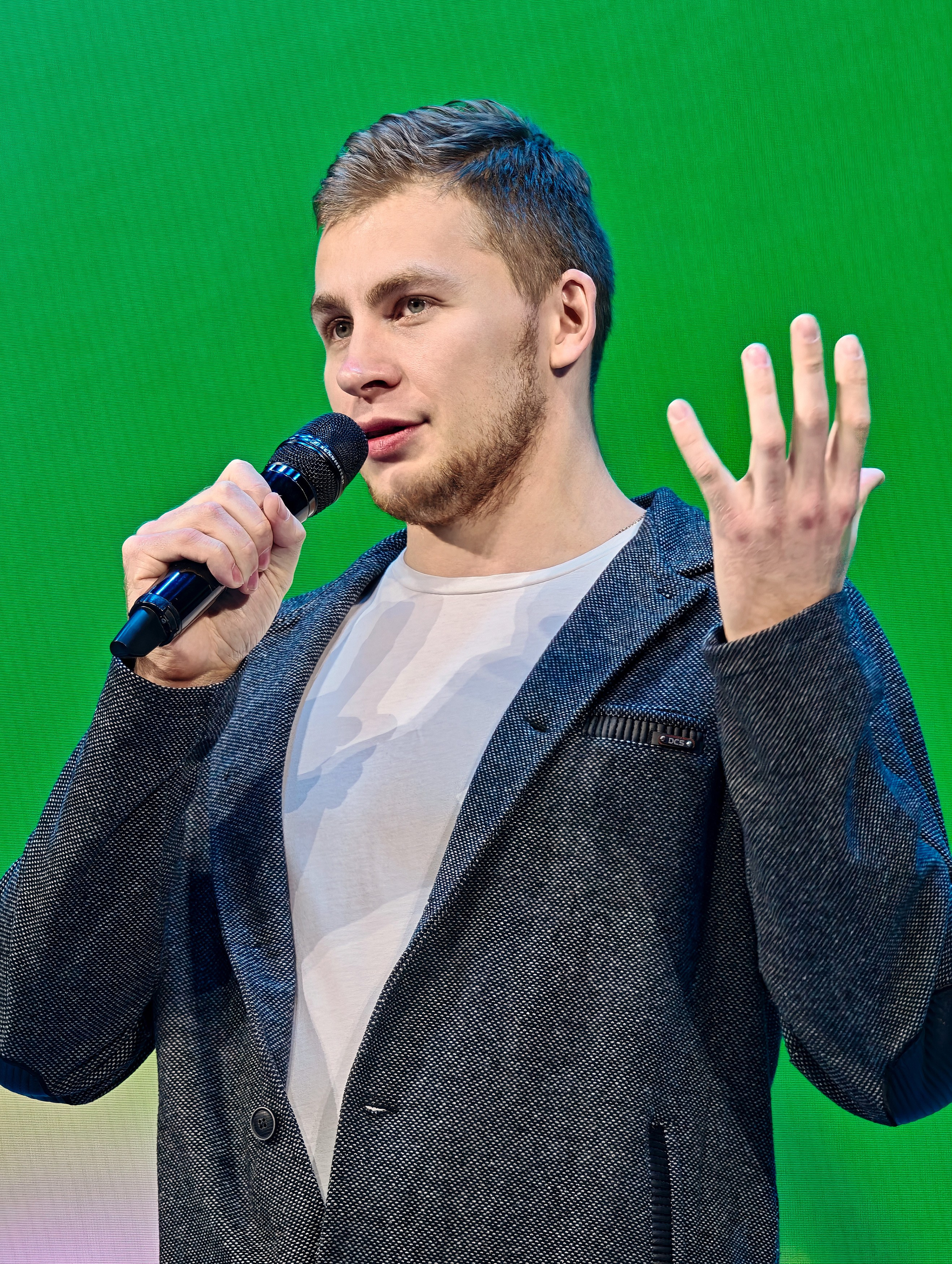 PR Среда в СФУ — СНЯТО НА СМАРТФОН (2 дня съёмок). Фотограф Яковлев Роман — Красноярск