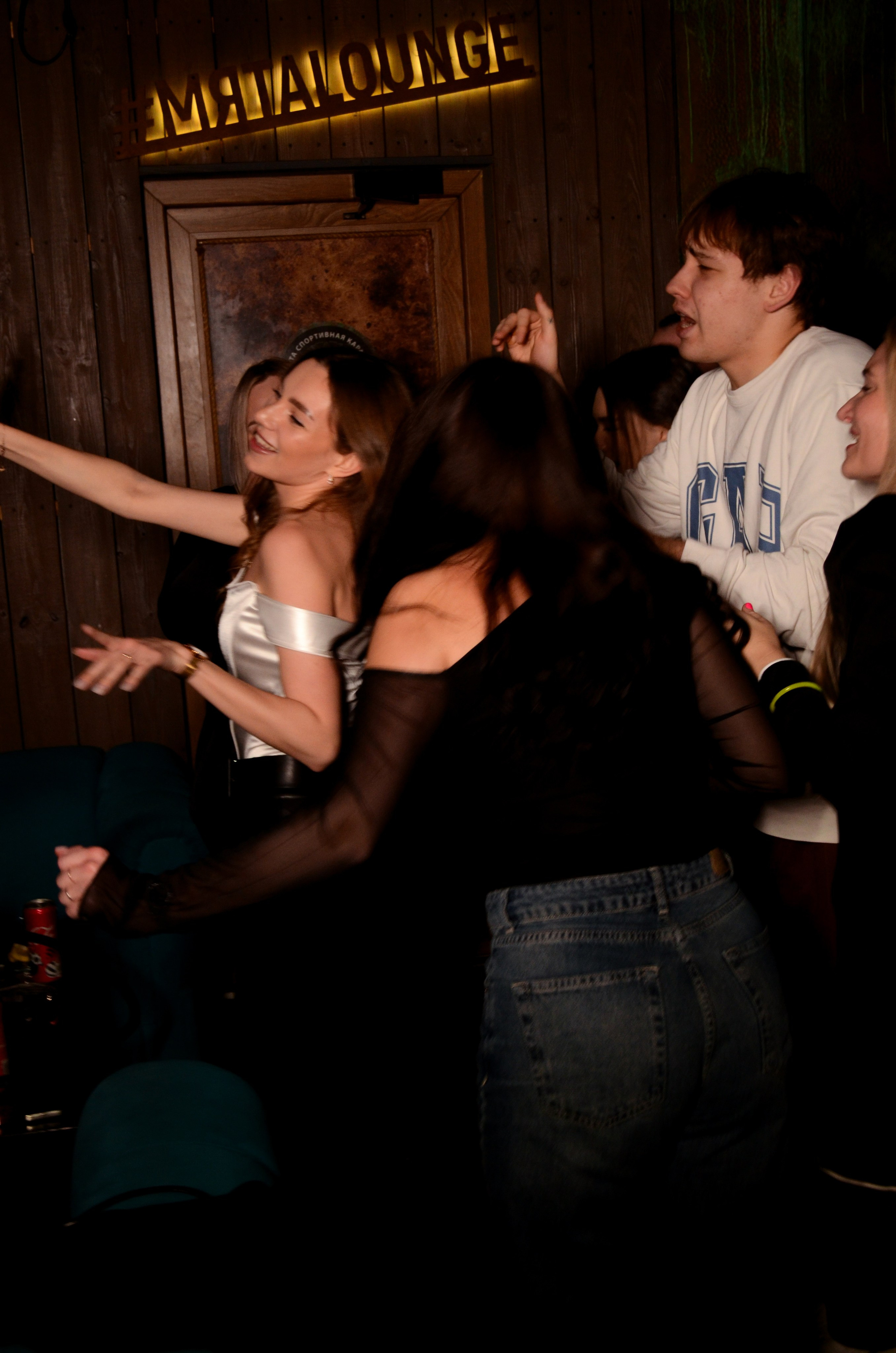 19.12.25 New Year Party. Мята Спортивная — Кальянная, караоке, бар в Минске