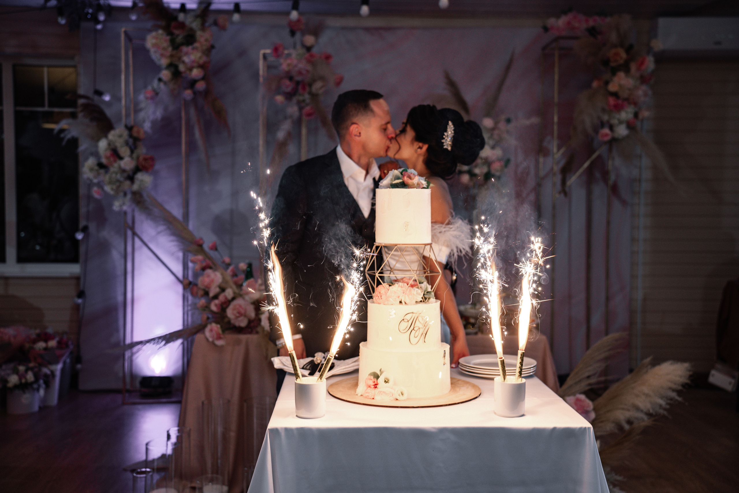 Свадьба в Медвежьих озерах, свадебный фотограф в Медвежьих озерах