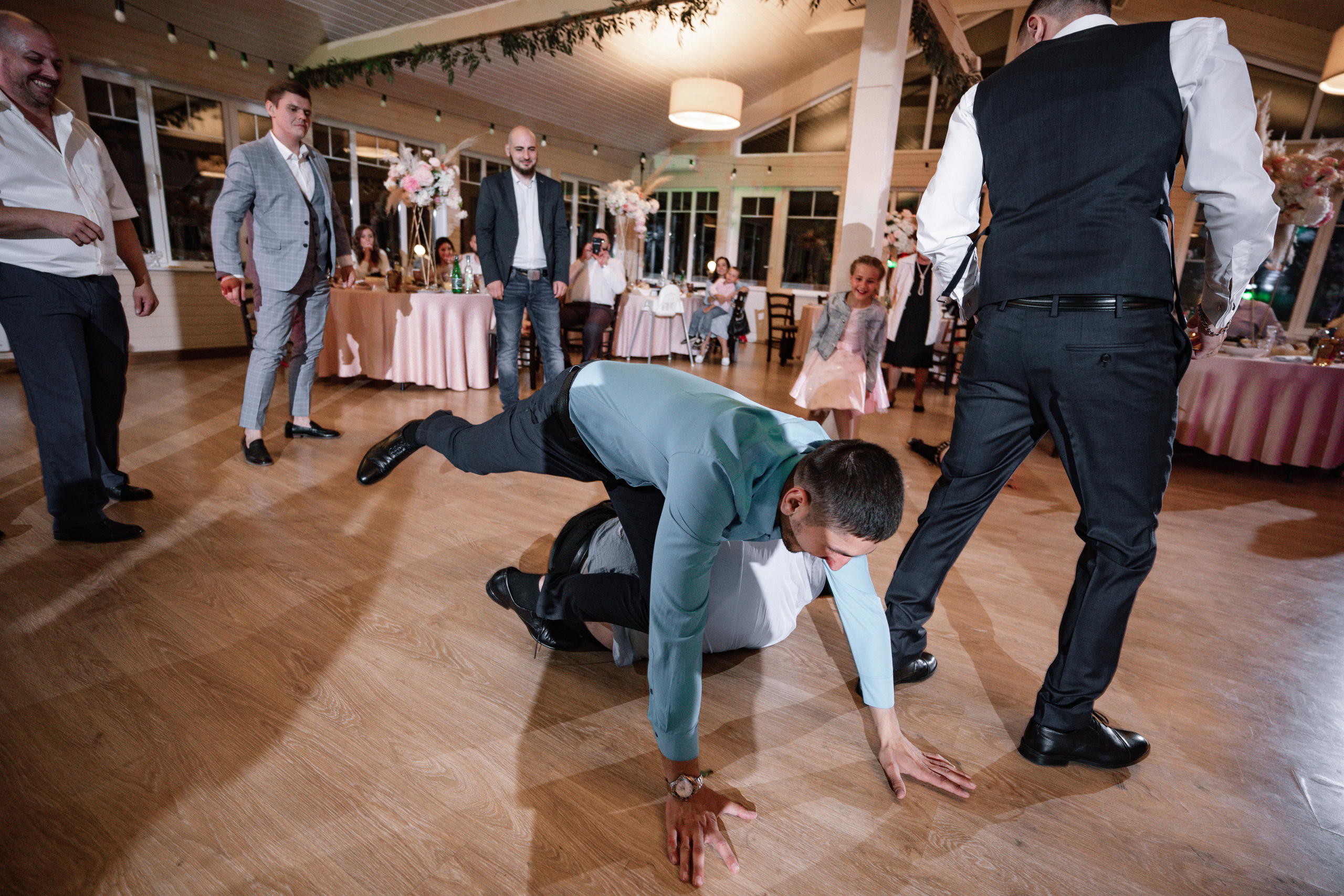 Свадьба в Медвежьих озерах, свадебный фотограф в Медвежьих озерах