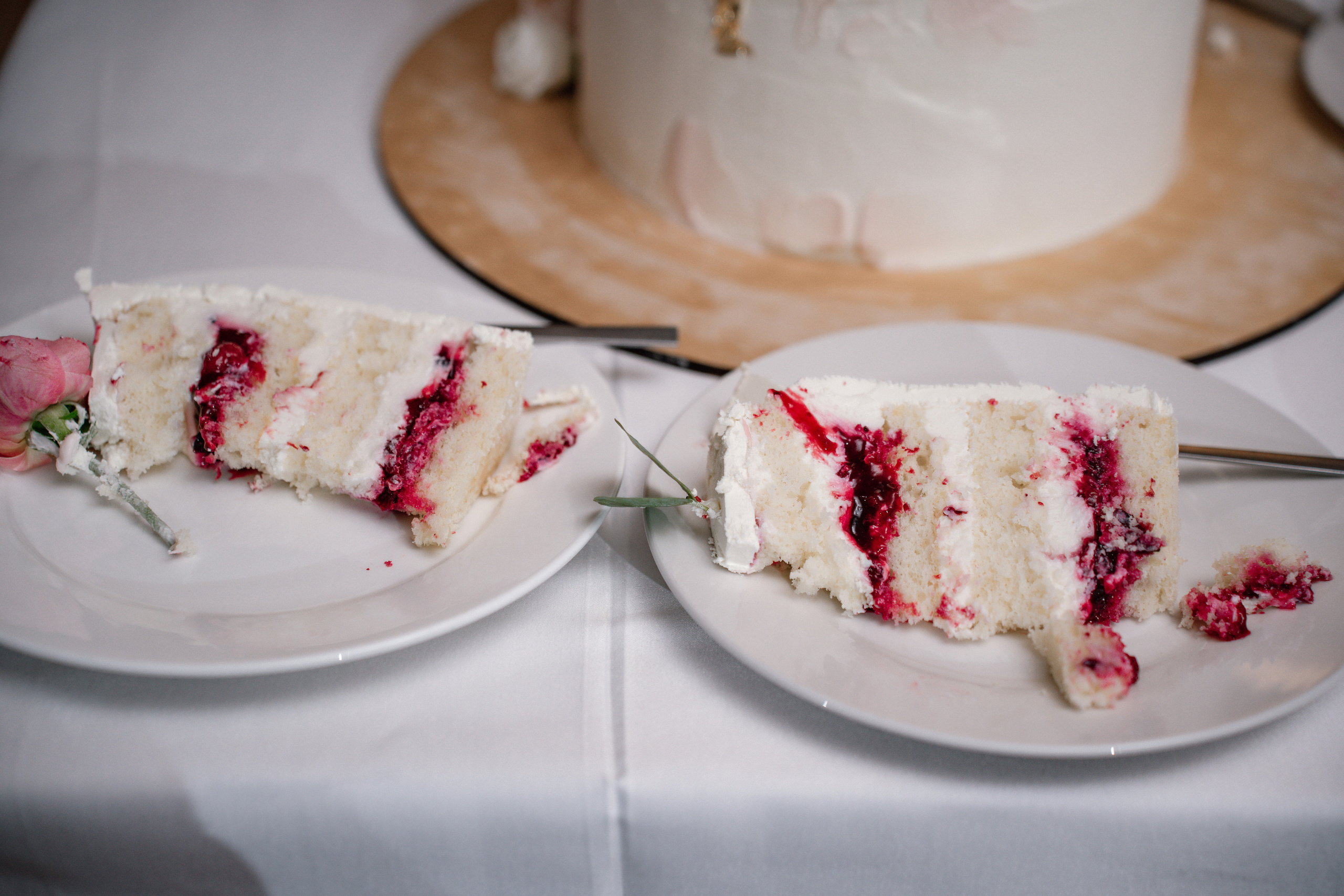 Свадьба в Медвежьих озерах, свадебный фотограф в Медвежьих озерах