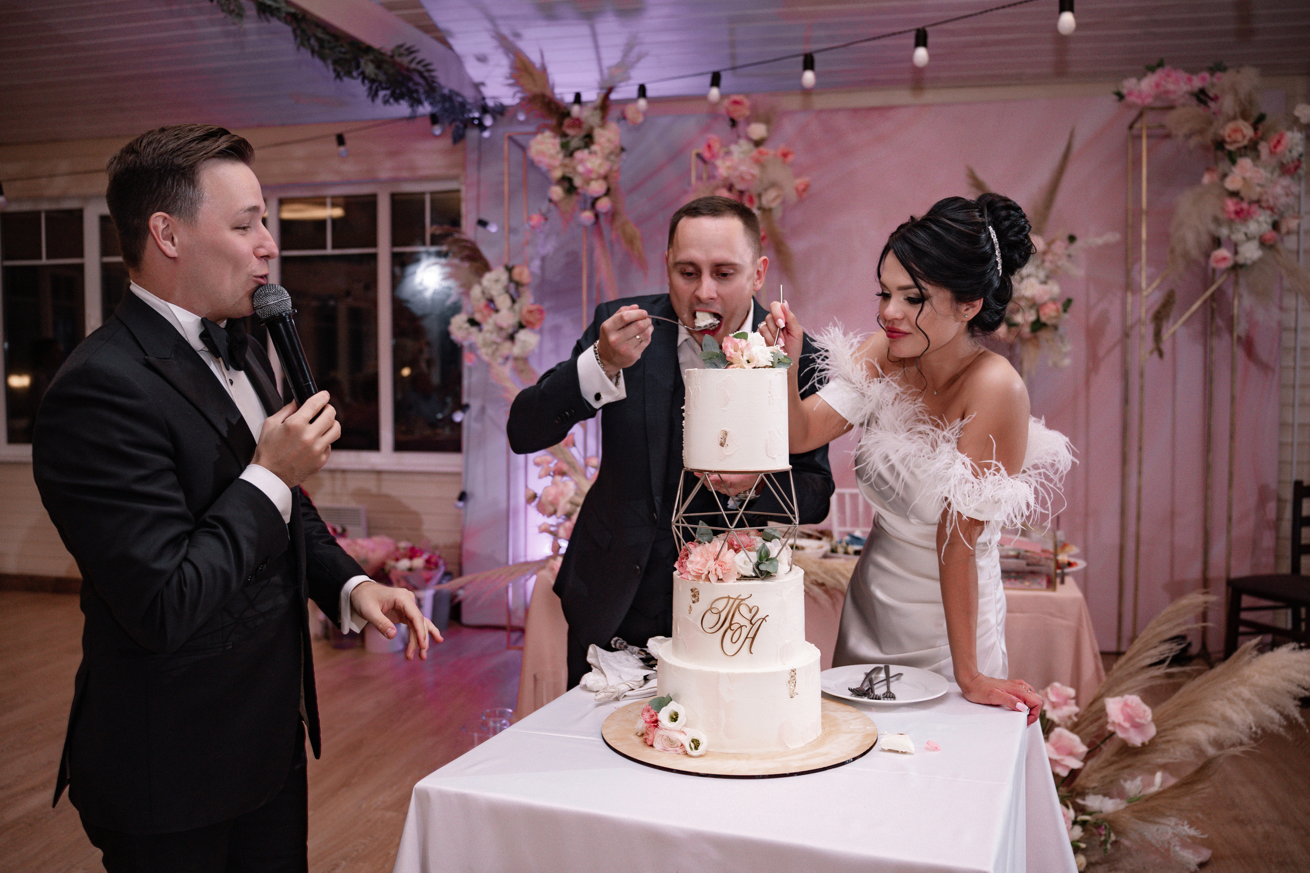 Свадьба в Медвежьих озерах, свадебный фотограф в Медвежьих озерах