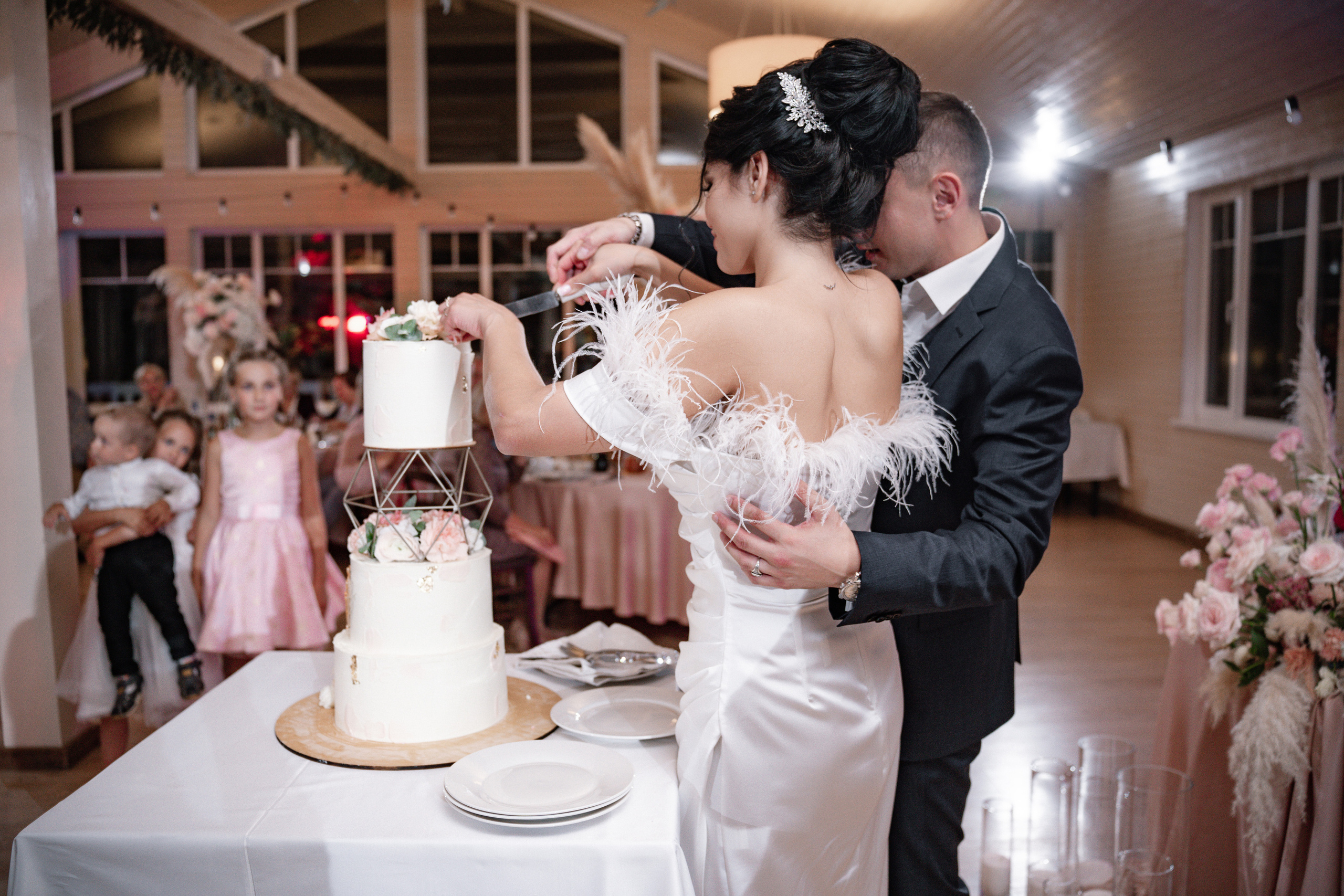 Свадьба в Медвежьих озерах, свадебный фотограф в Медвежьих озерах