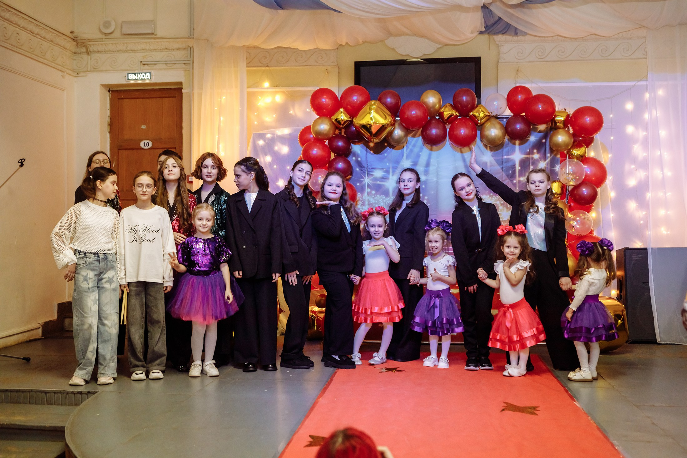 Музыкальная премия «Взлет». Фотографы в городе Волгограде — Людмила Агеева и Алексей Околелов