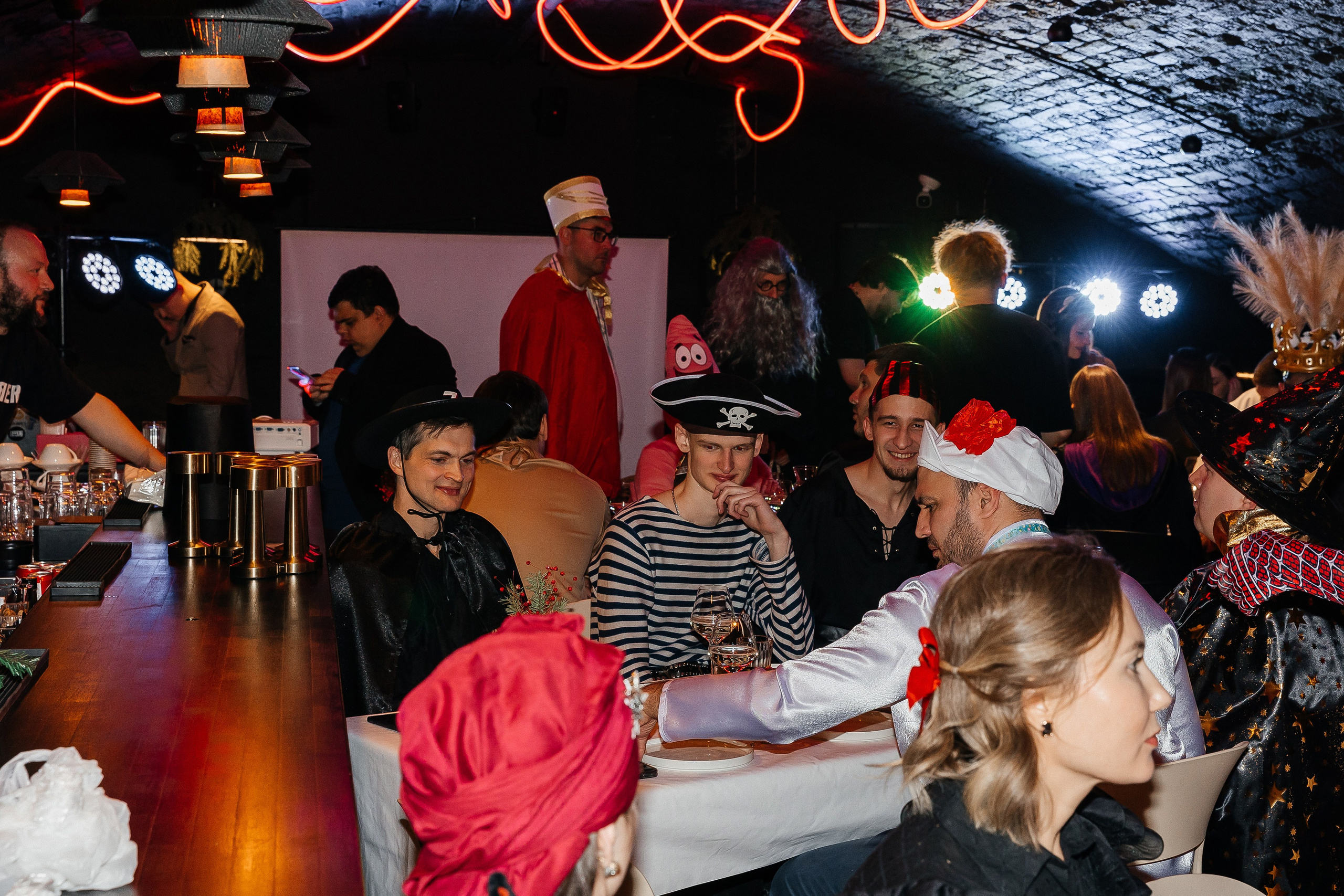 Корпоратив «Симметрия». Свадебный и портретный фотограф в Екатеринбурге Виолетта Куприкова