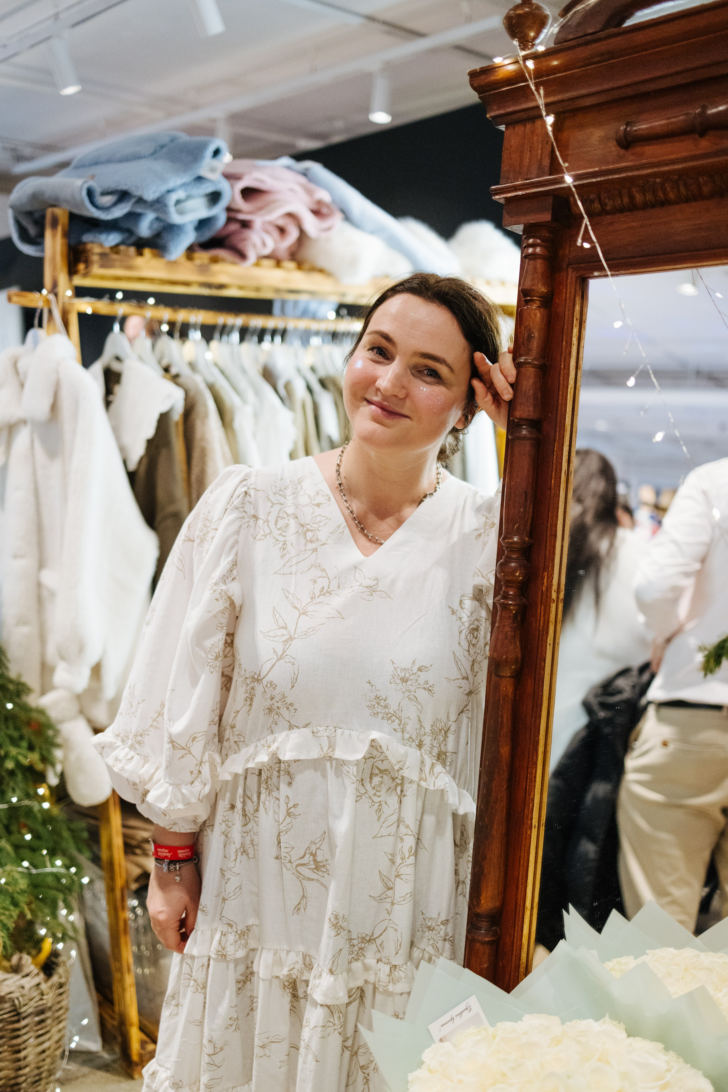 23–24 декабря 2023 в «Три вокзала. Депо» / День 2 / фото Валерий Белобеев. Фотоотчеты «Ламбада-маркета»