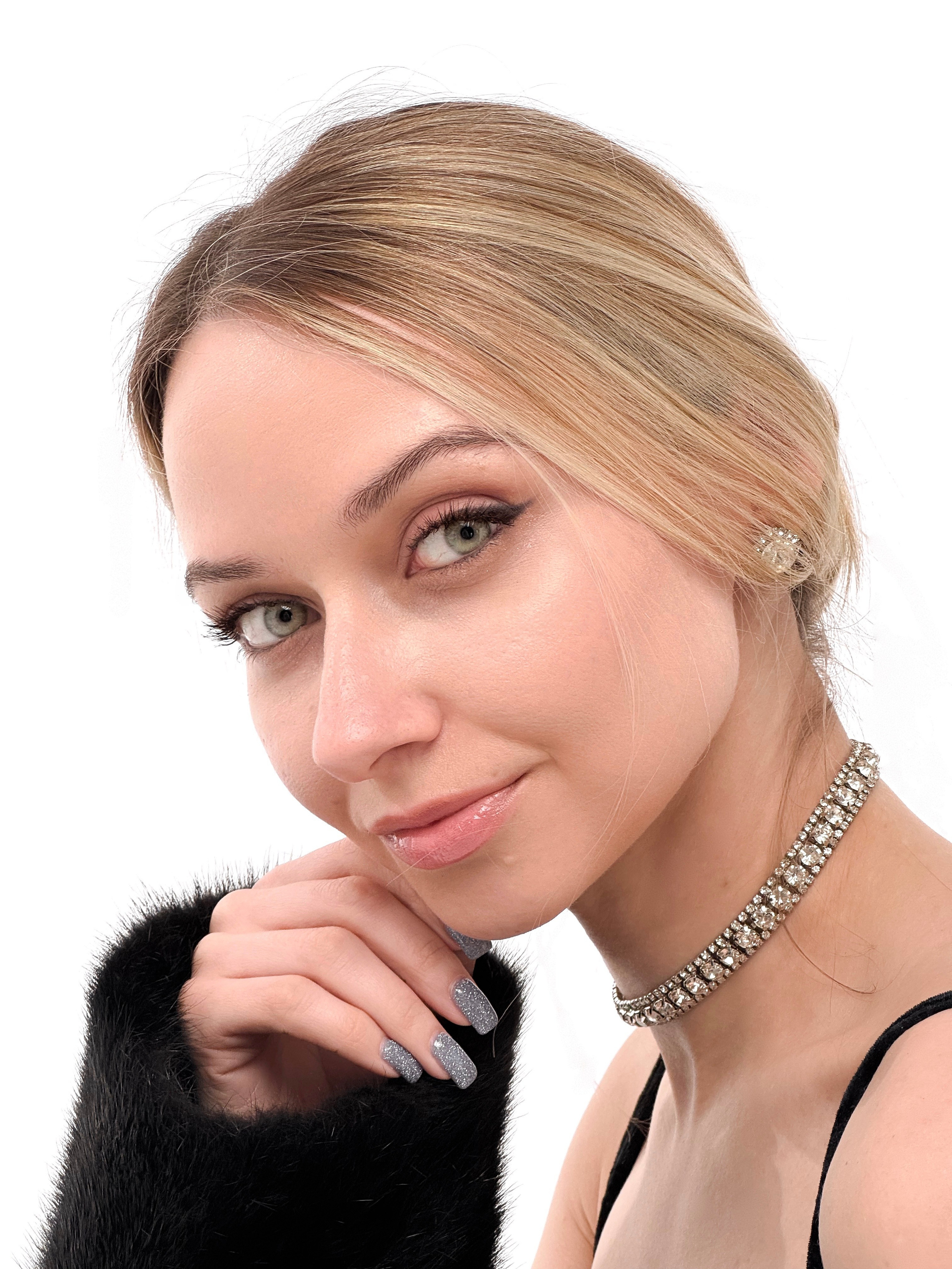 Съёмка в студии. Мобильный фотограф в Омске