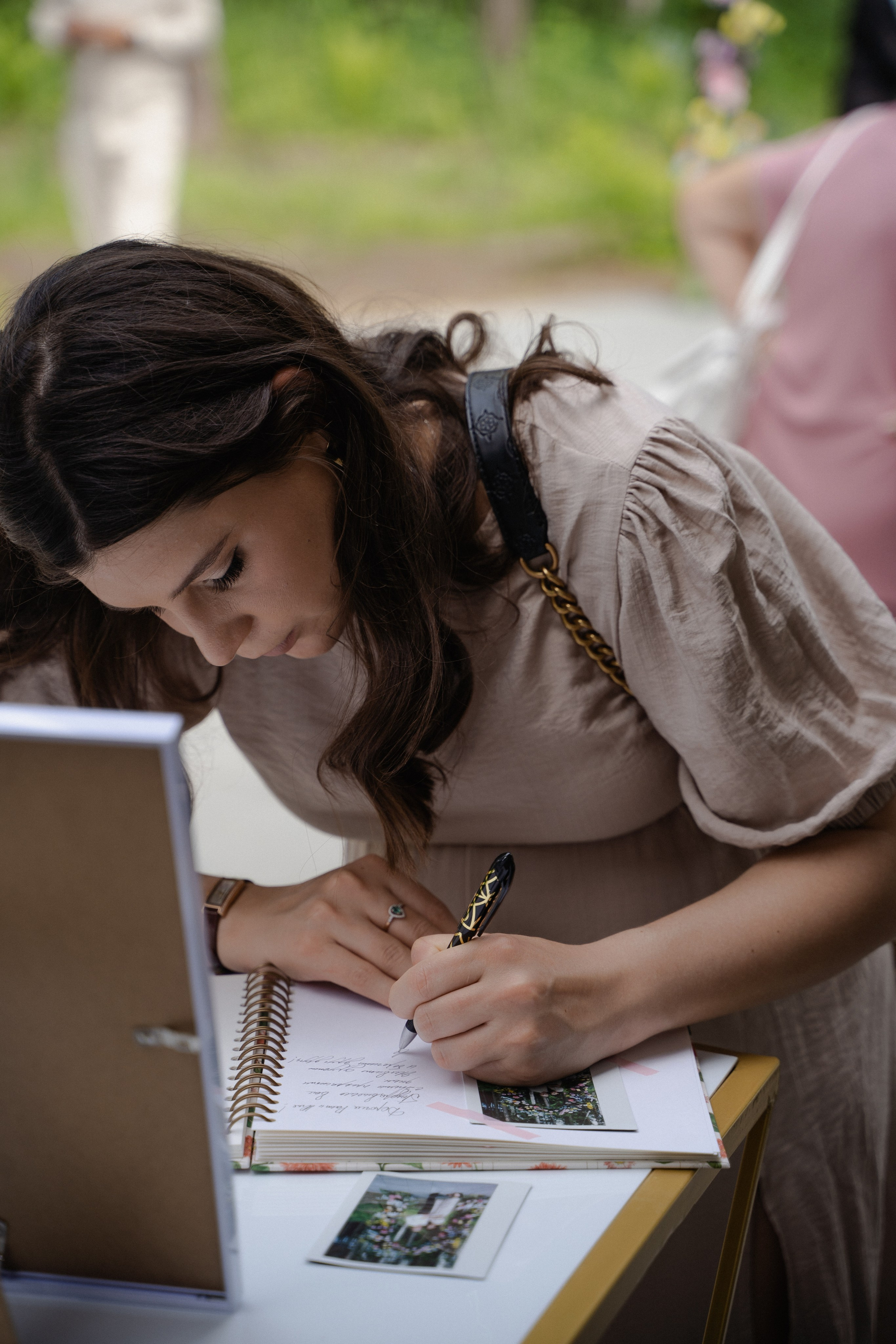 Роман и Юлия. ЧК Дачи. Фотограф Аля Овчарова