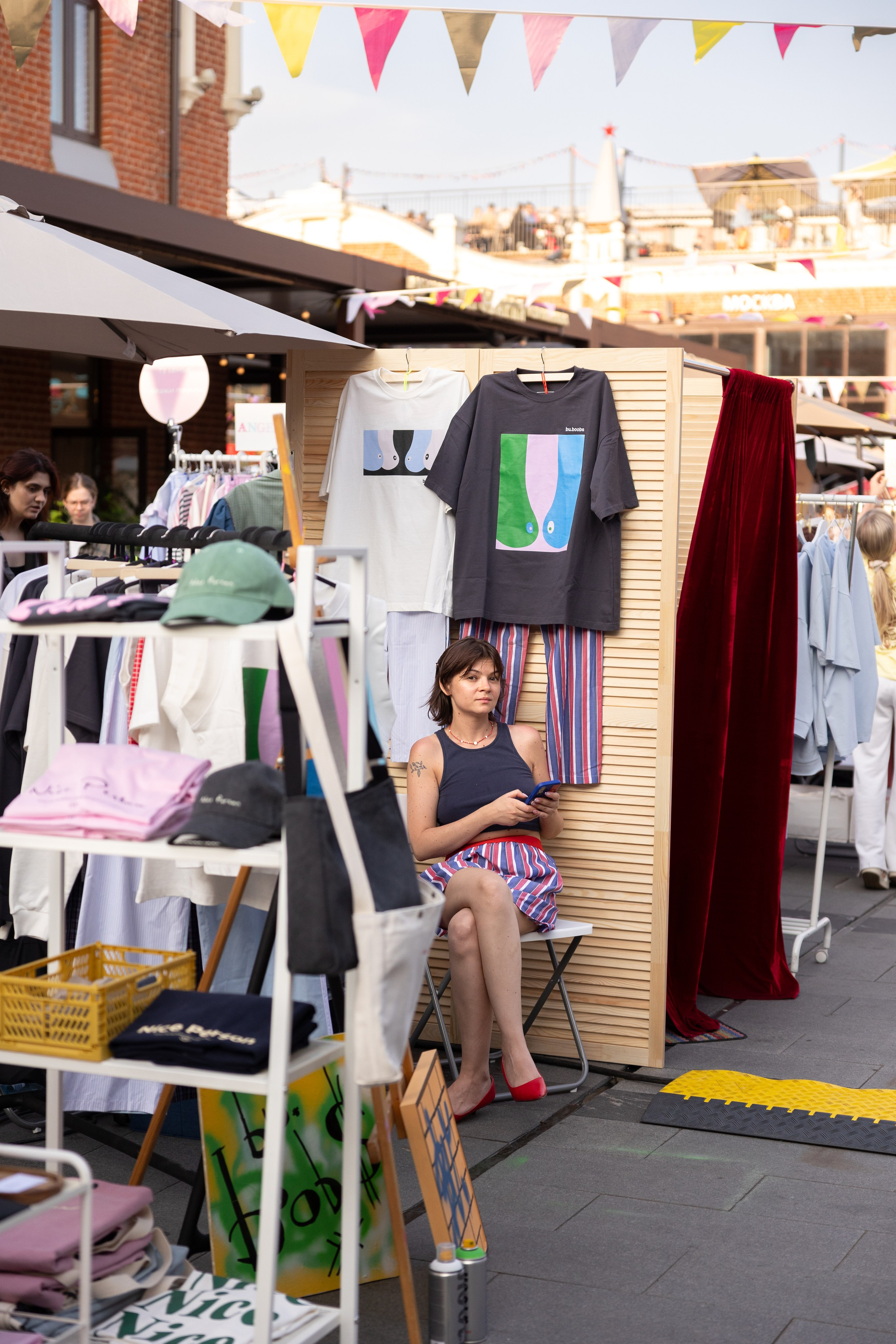 7–8 июня 2025 в пространстве «Три вокзала. Депо» / День 2 / фото Саша Жукова. Фотоотчеты «Ламбада-маркета»