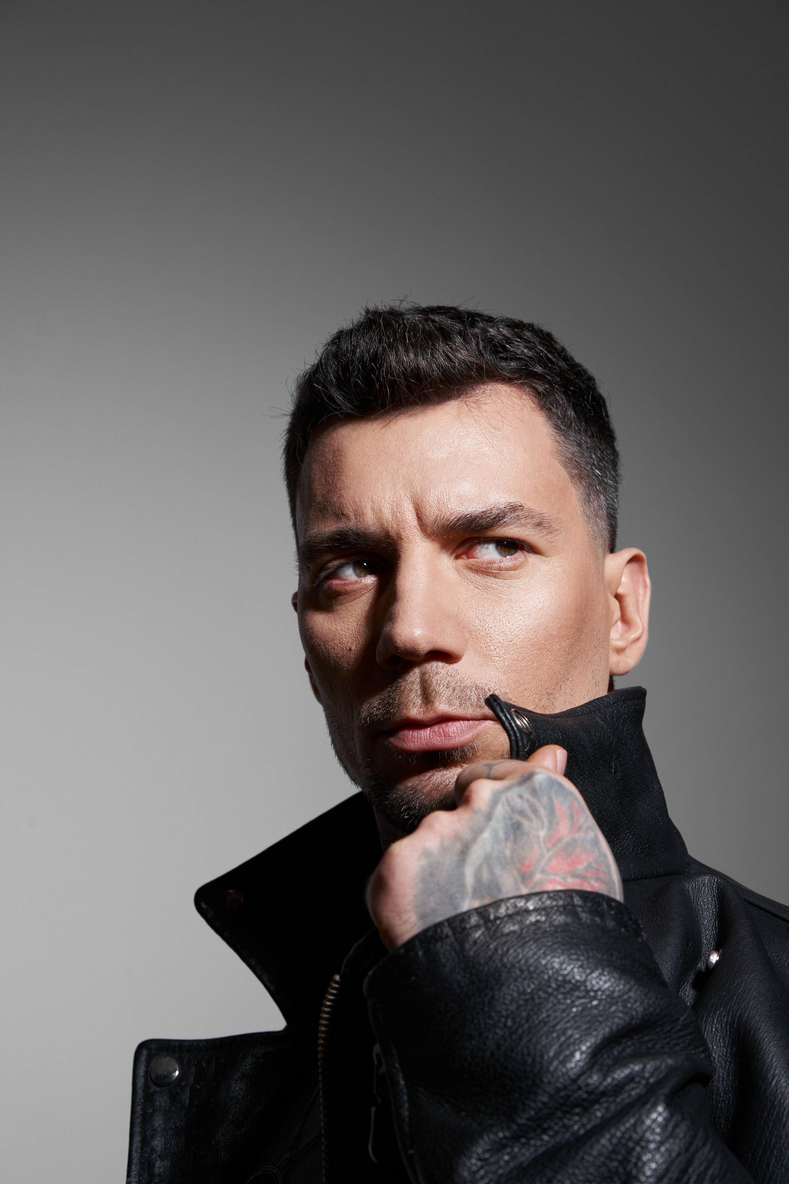 Михаил: промо для альбома. Свадебный и коммерческий фотограф |Саратов Москва|