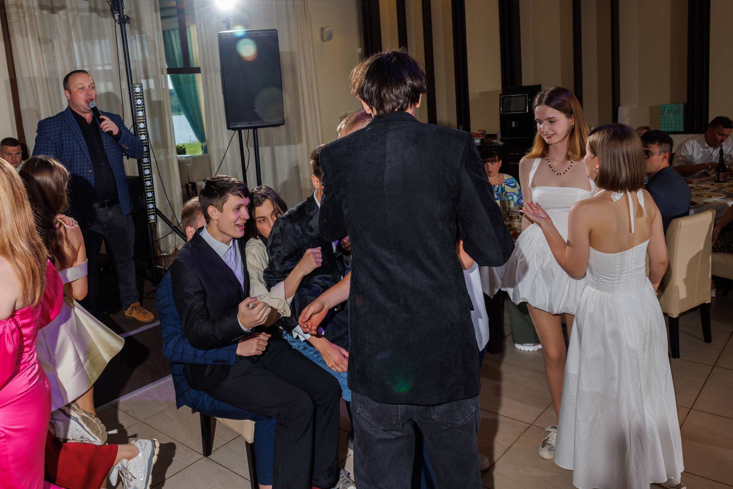 Выпускной 2025 Шк 10. Коммерческий фотограф Андрей Тремасов